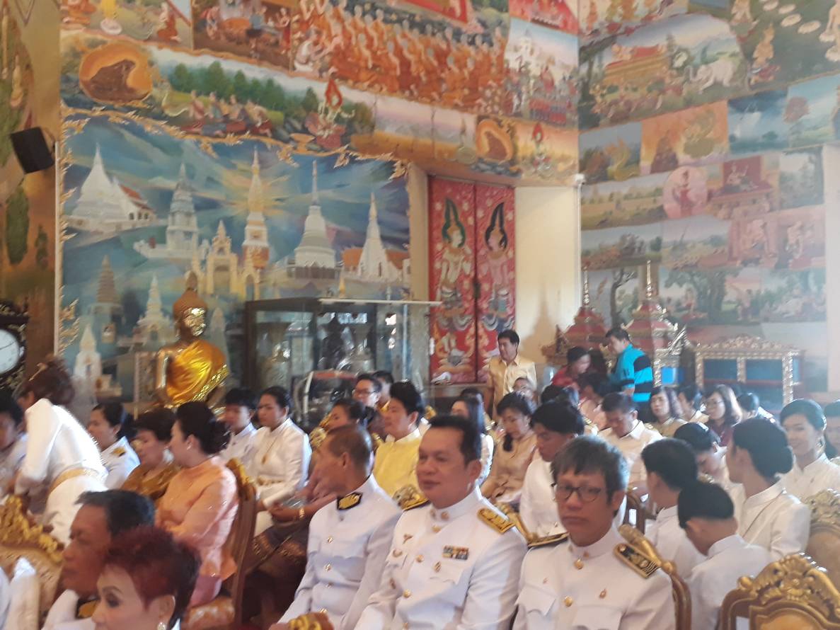 จ.หนองคาย เชิญผ้าพระกฐินพระราชทาน สมเด็จพระเจ้าอยู่หัวมหาวชิราลงกรณ บดินทรเทพยวรางกูร ทอดถวายพระสงฆ์ที่จำพรรษาถ้วนไตรมาส ณ วัดโพธิ์ชัย (พระอารามหลวง)