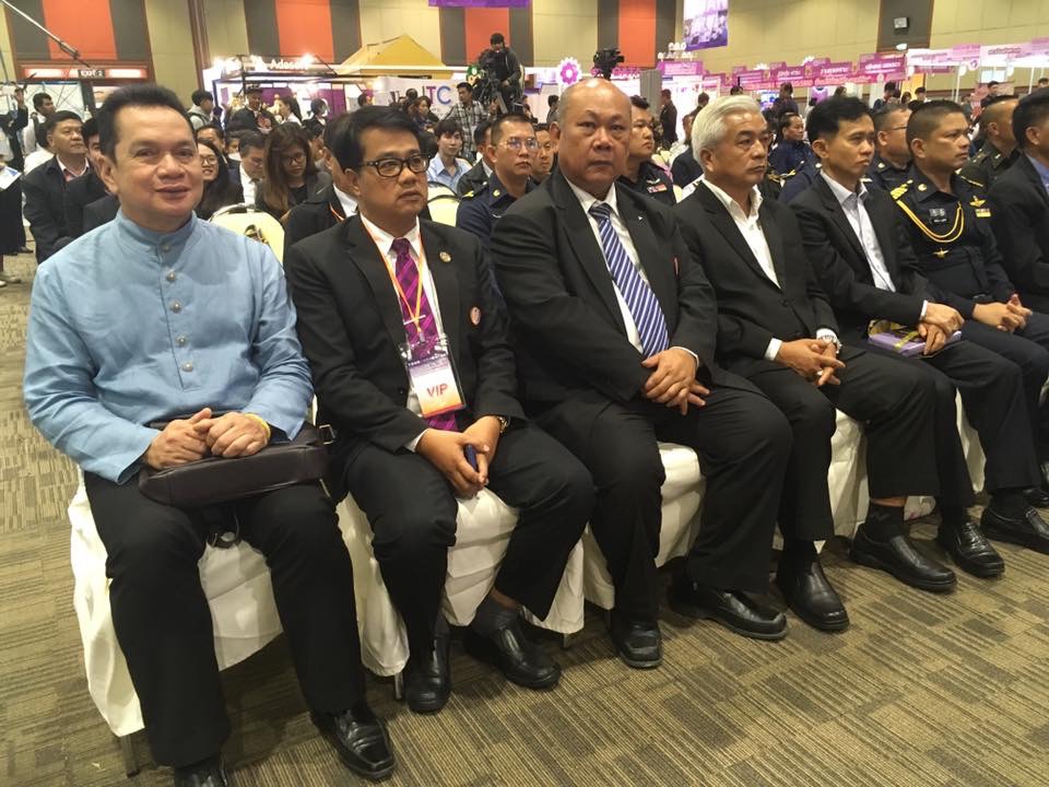 พัฒนาการจังหวัดหนองคายร่วมพิธีเปิดมหกรรมเครื่องจักรและเทคโนโลยีสบายดี อีสาน 2018