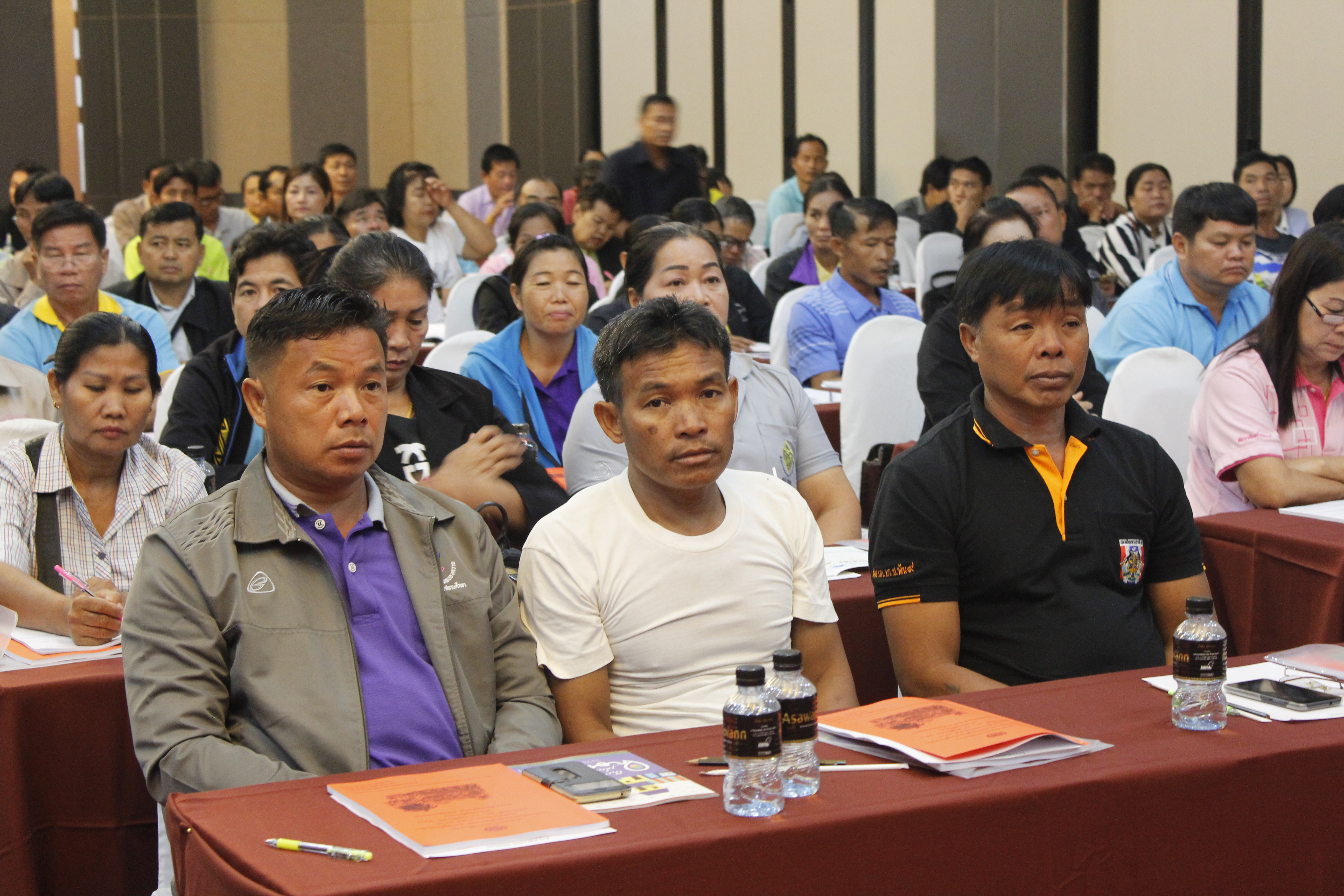 พช.หนองคาย…ดำเนินโครงการอบรมแกนนำพัฒนาหมู่บ้านเศรษฐกิจพอเพียง