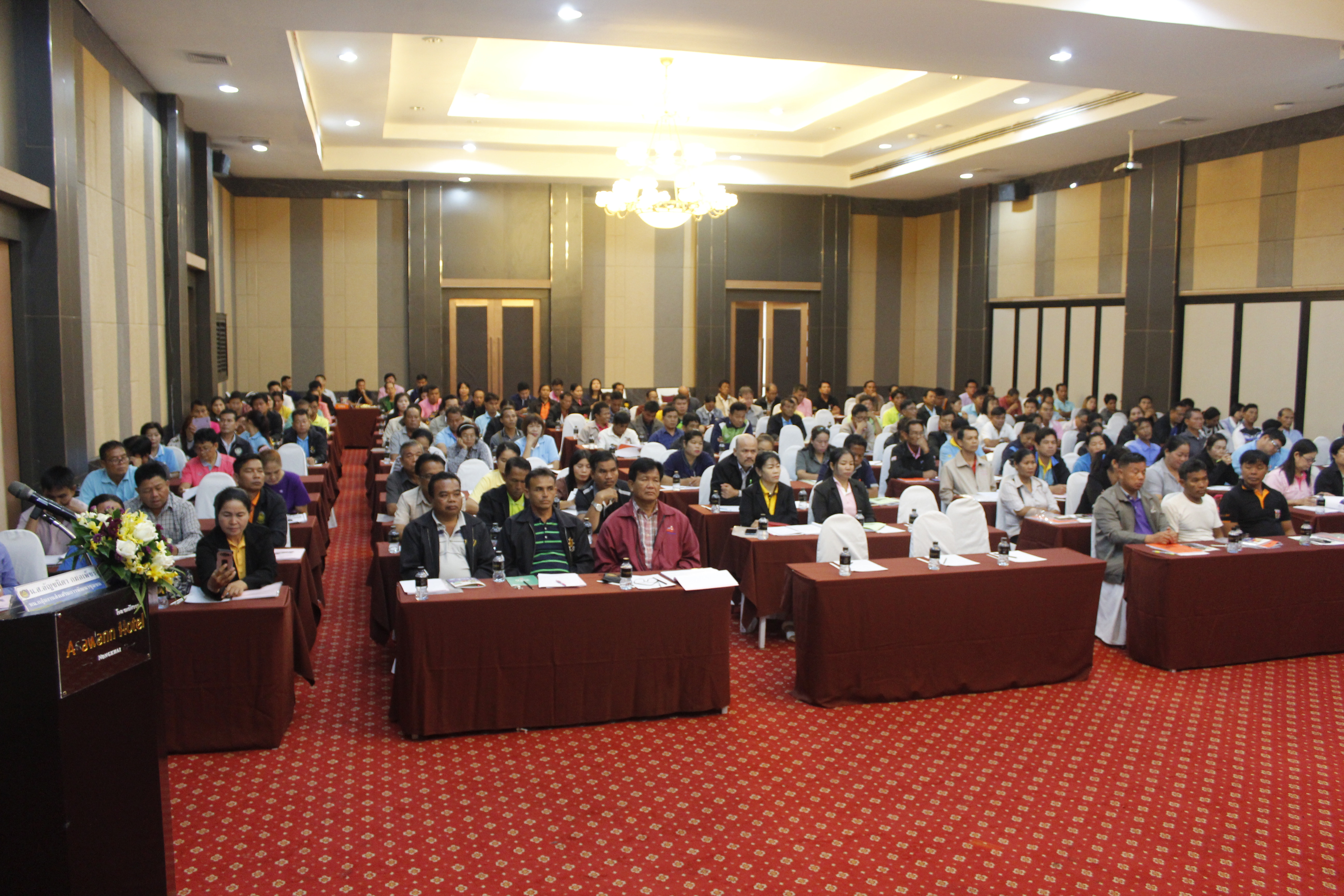 พช.หนองคาย…ดำเนินโครงการอบรมแกนนำพัฒนาหมู่บ้านเศรษฐกิจพอเพียง