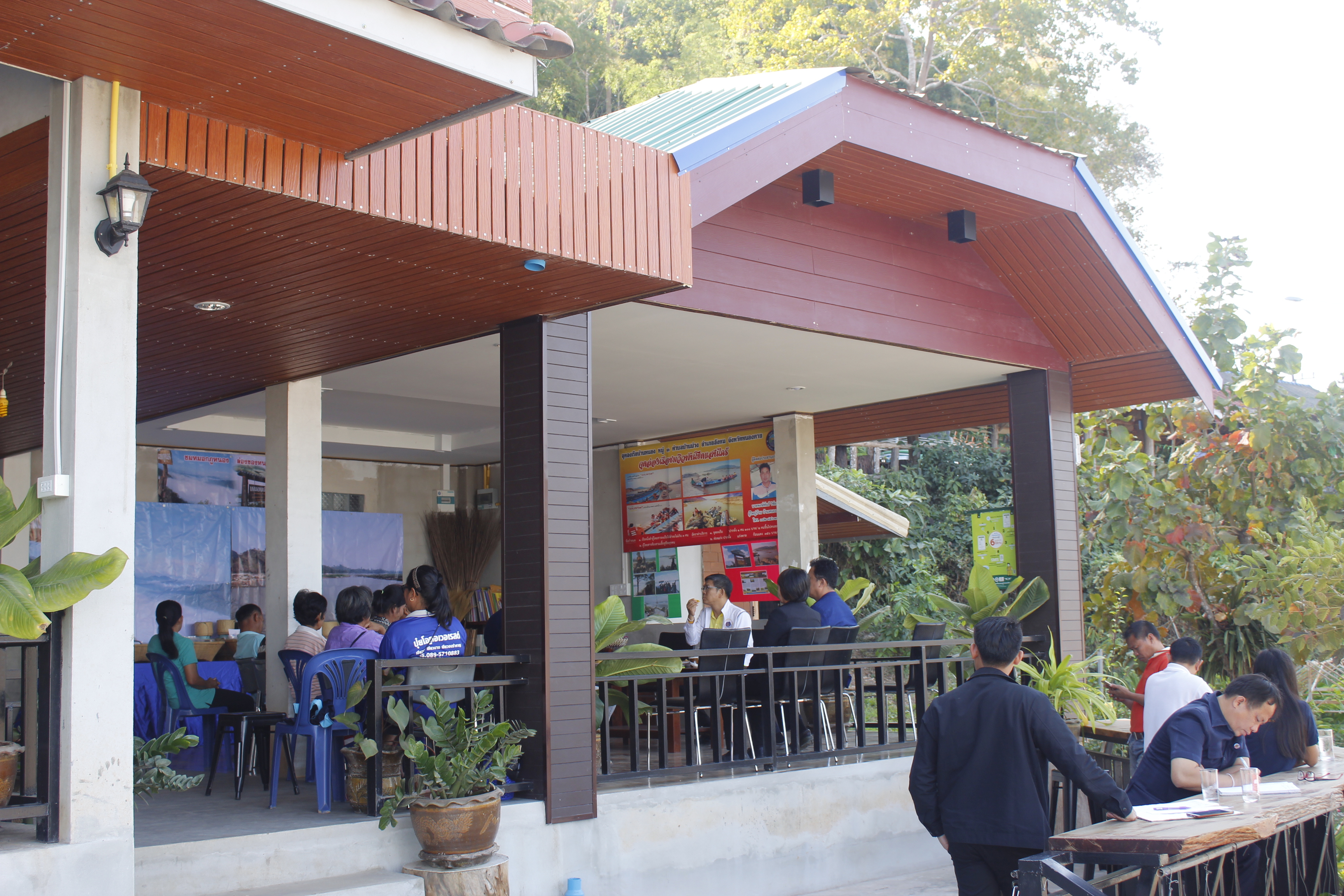 ผู้ตรวจราชการกรมฯ เยี่ยมหมู่บ้านท่องเที่ยว อำเภอสังคม