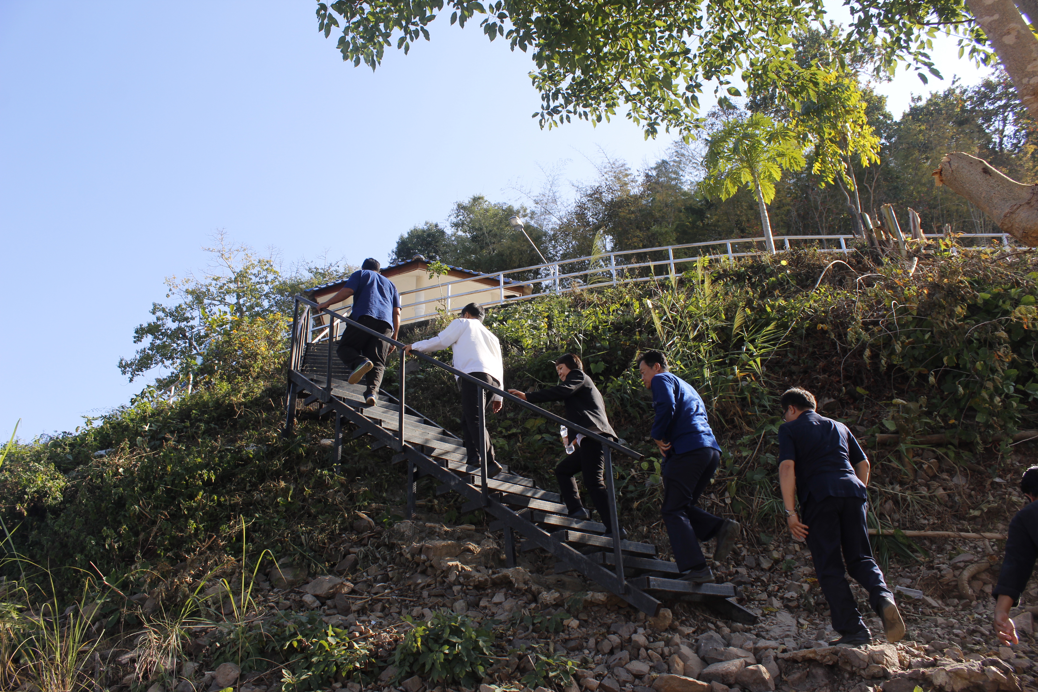 ผู้ตรวจราชการกรมฯ เยี่ยมหมู่บ้านท่องเที่ยว อำเภอสังคม