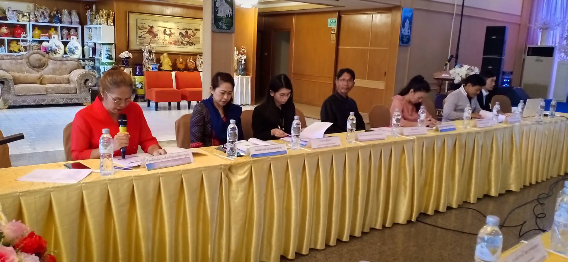 หนองคาย…ประชุมคณะกรรมการคัดสรรสุดยอดผลิตภัณฑ์ OTOP เด่น จังหวัดหนองคาย (Provincial Star OTOP : PSO) ปี พ.ศ.2562