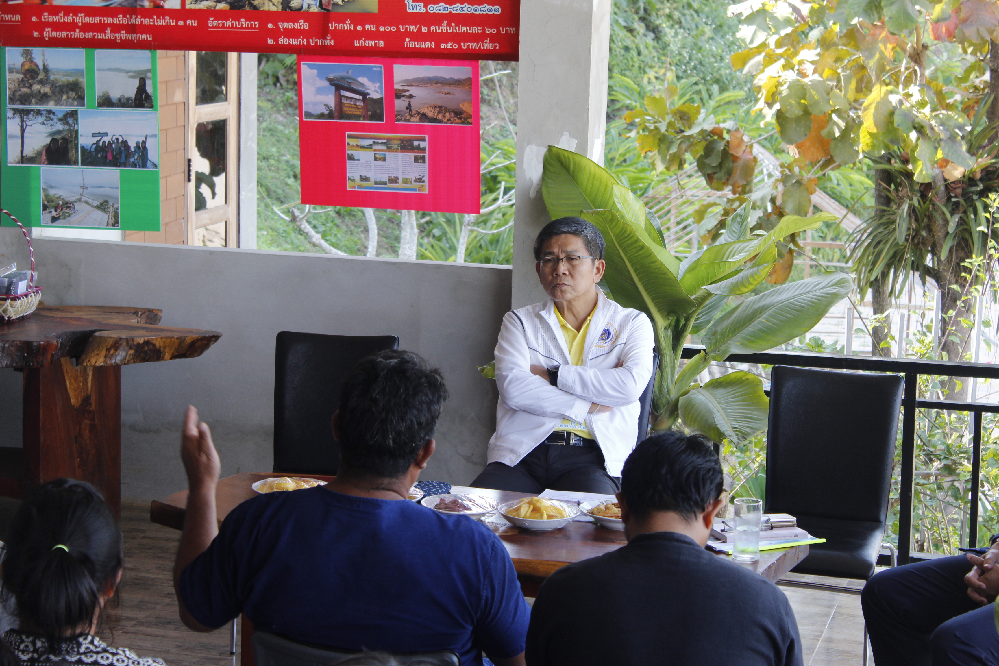 ผู้ตรวจราชการกรมฯ เยี่ยมหมู่บ้านท่องเที่ยว อำเภอสังคม