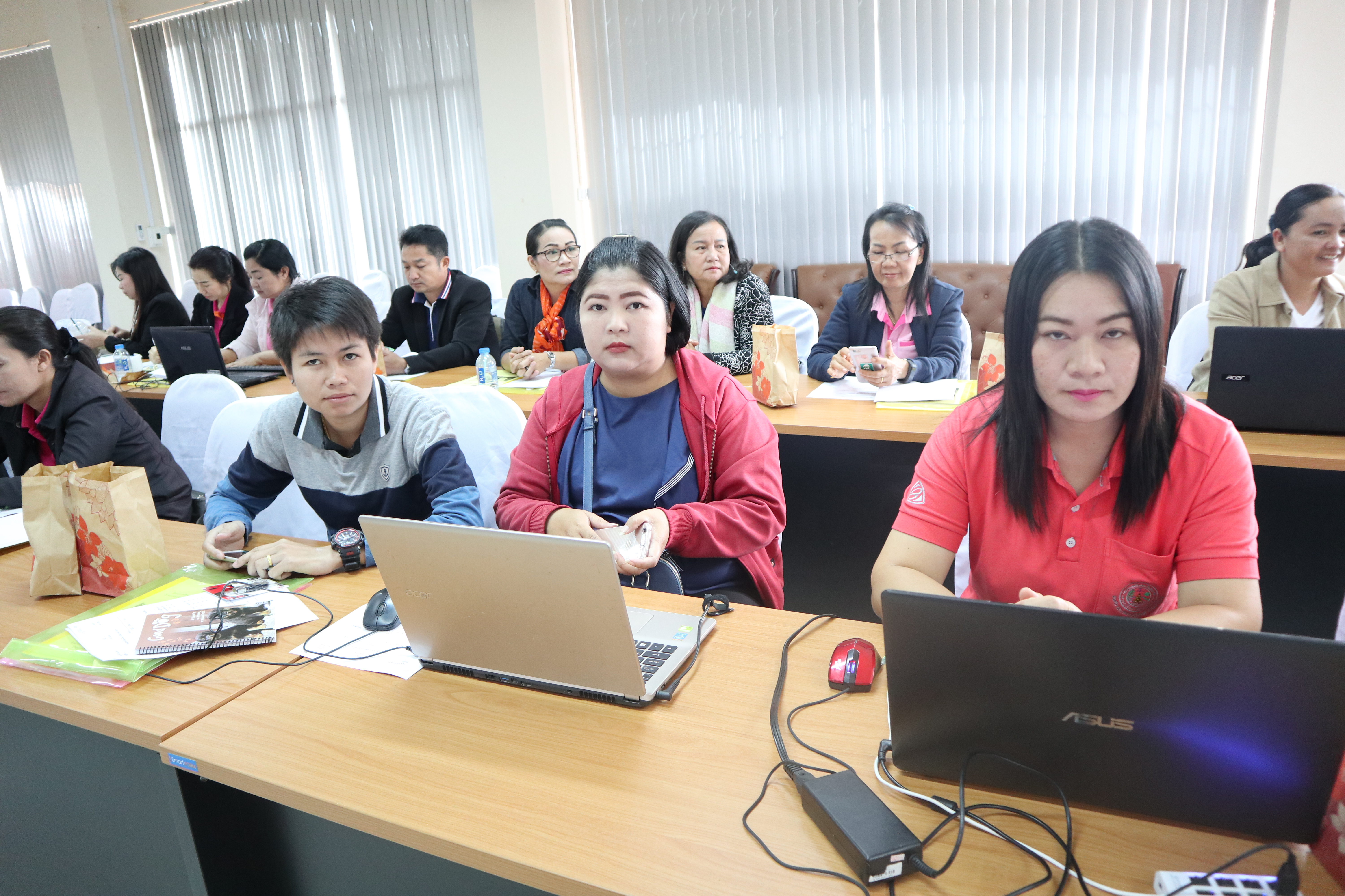 พช.หนองคาย ดำเนินโครงการฝึกอบรมผู้บันทึกข้อมูล ประจำปี 2562 เรื่อง การใช้งานโปรแกรมบันทึกและประมวลผลข้อมูล จปฐ.