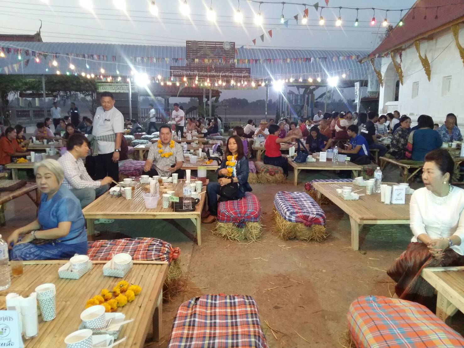 พัฒนาการจังหวัดหนองคาย ร่วมงาน เชฟชุมชน พายล บ้านเดื่อ อร่อยเหลือเชื่อ ปลาจุ่ม ครม.