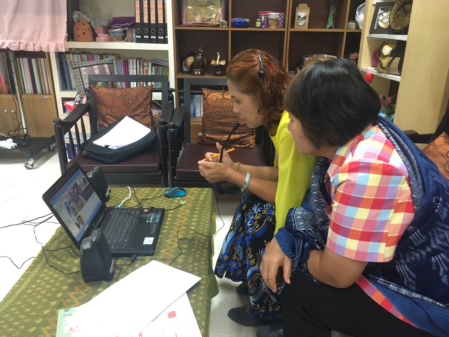 พช.หนองคาย ติดตามงานผ่านระบบห้องประชุมออนไลน์ (Sessioncall)