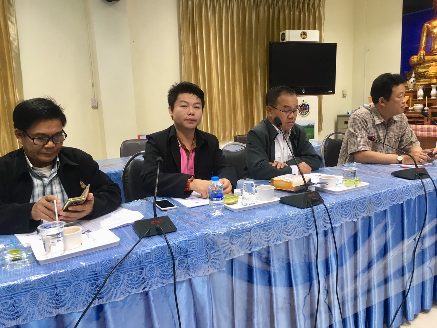 หนองคาย…ระชุมเชิงปฏิบัติการจัดทำแผนการขับเคลื่อนการพัฒนาเศรษฐกิจฐานรากและประชารัฐ ตามโครงการขับเคลื่อนการสร้างสัมมาชีพชุมชนตามแนวทางประชารัฐ