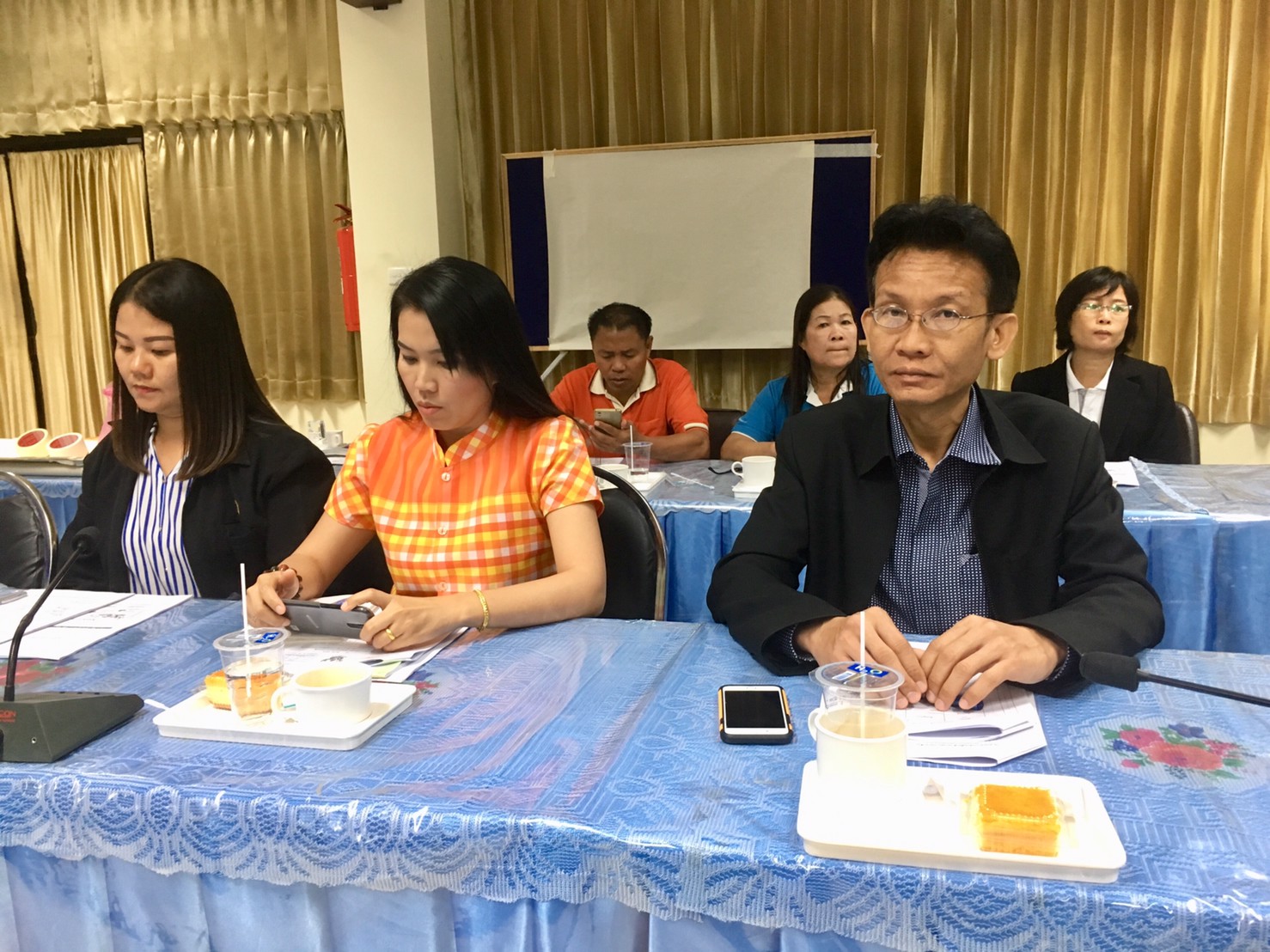 หนองคาย…ระชุมเชิงปฏิบัติการจัดทำแผนการขับเคลื่อนการพัฒนาเศรษฐกิจฐานรากและประชารัฐ ตามโครงการขับเคลื่อนการสร้างสัมมาชีพชุมชนตามแนวทางประชารัฐ