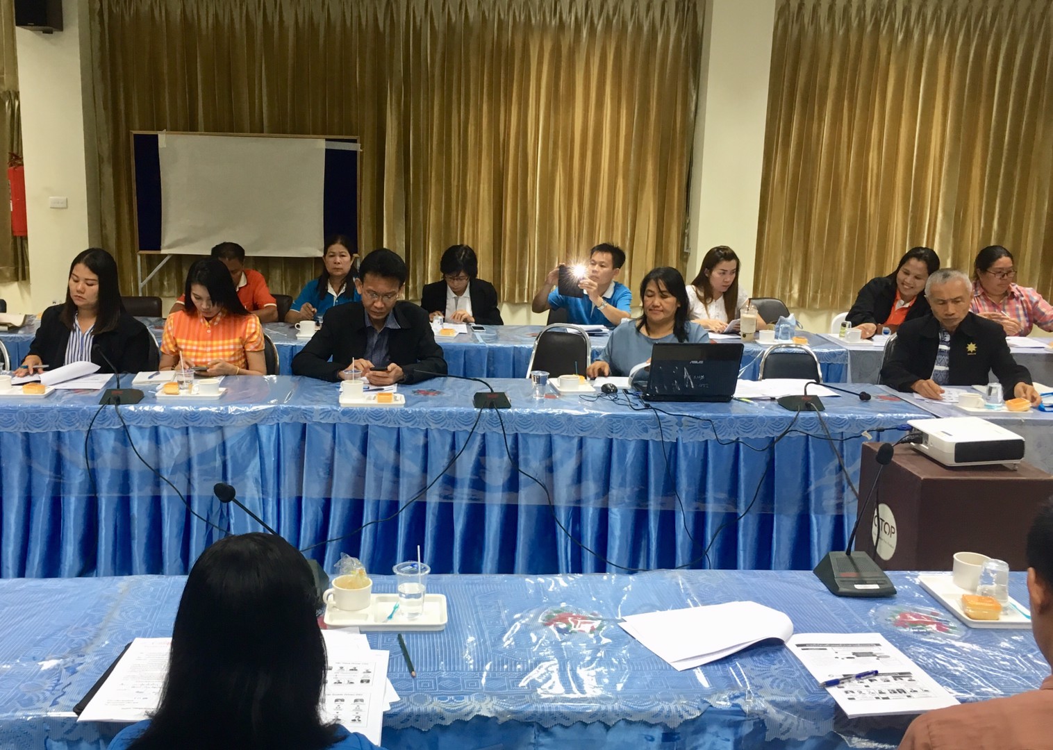 หนองคาย…ระชุมเชิงปฏิบัติการจัดทำแผนการขับเคลื่อนการพัฒนาเศรษฐกิจฐานรากและประชารัฐ ตามโครงการขับเคลื่อนการสร้างสัมมาชีพชุมชนตามแนวทางประชารัฐ