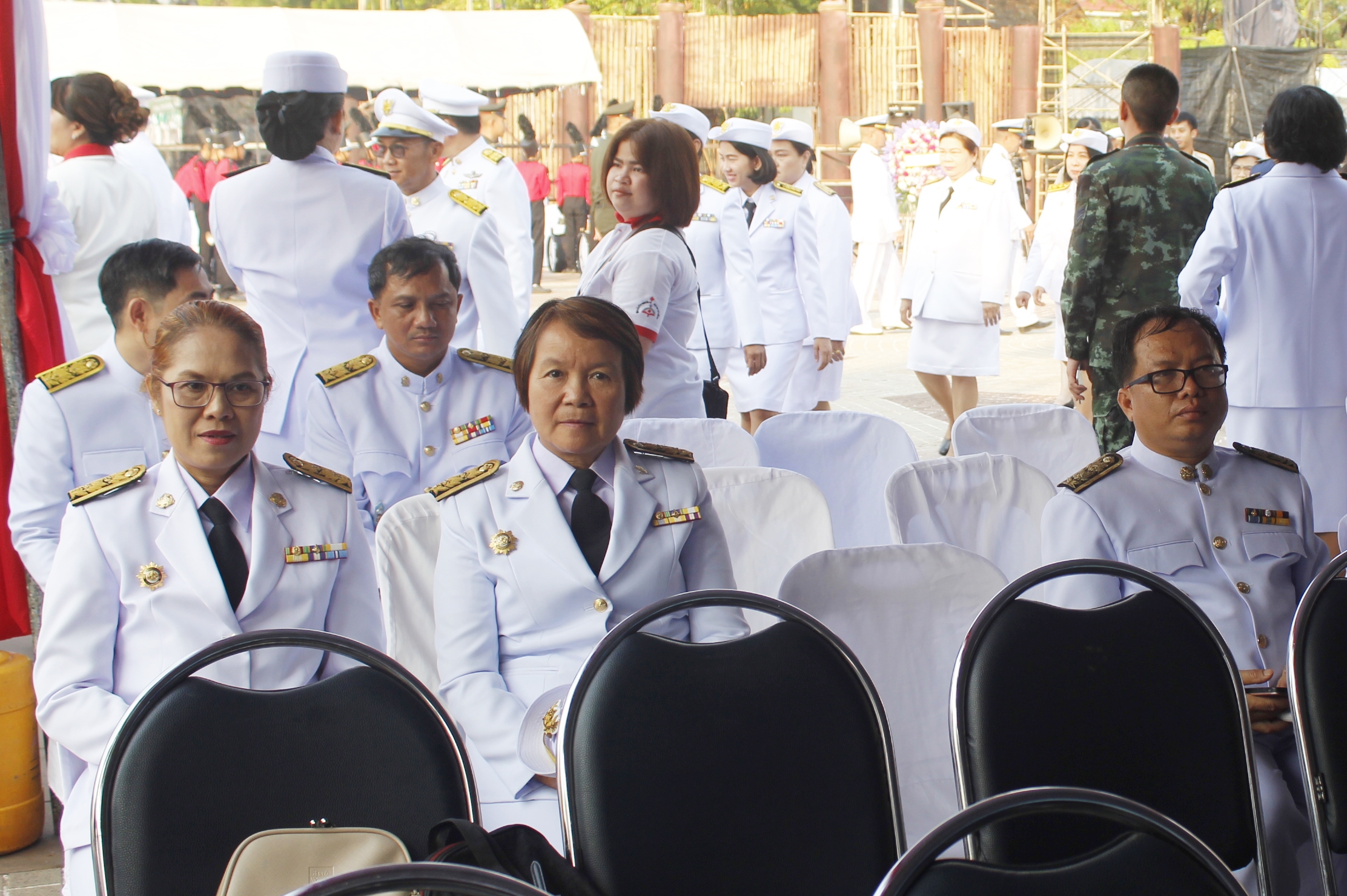 พช.หนองคาย ร่วมพิธีวางพวงมาลา สักการะสถูปอัฐิทหาร อนุสาวรีย์ปราบฮ่อ ในงานฉลองอนุสาวรีย์ปราบฮ่อ ใต้ร่มพระบารมี 192 ปี เมืองหนองคาย และงานกาชาด ประจำปี 2562