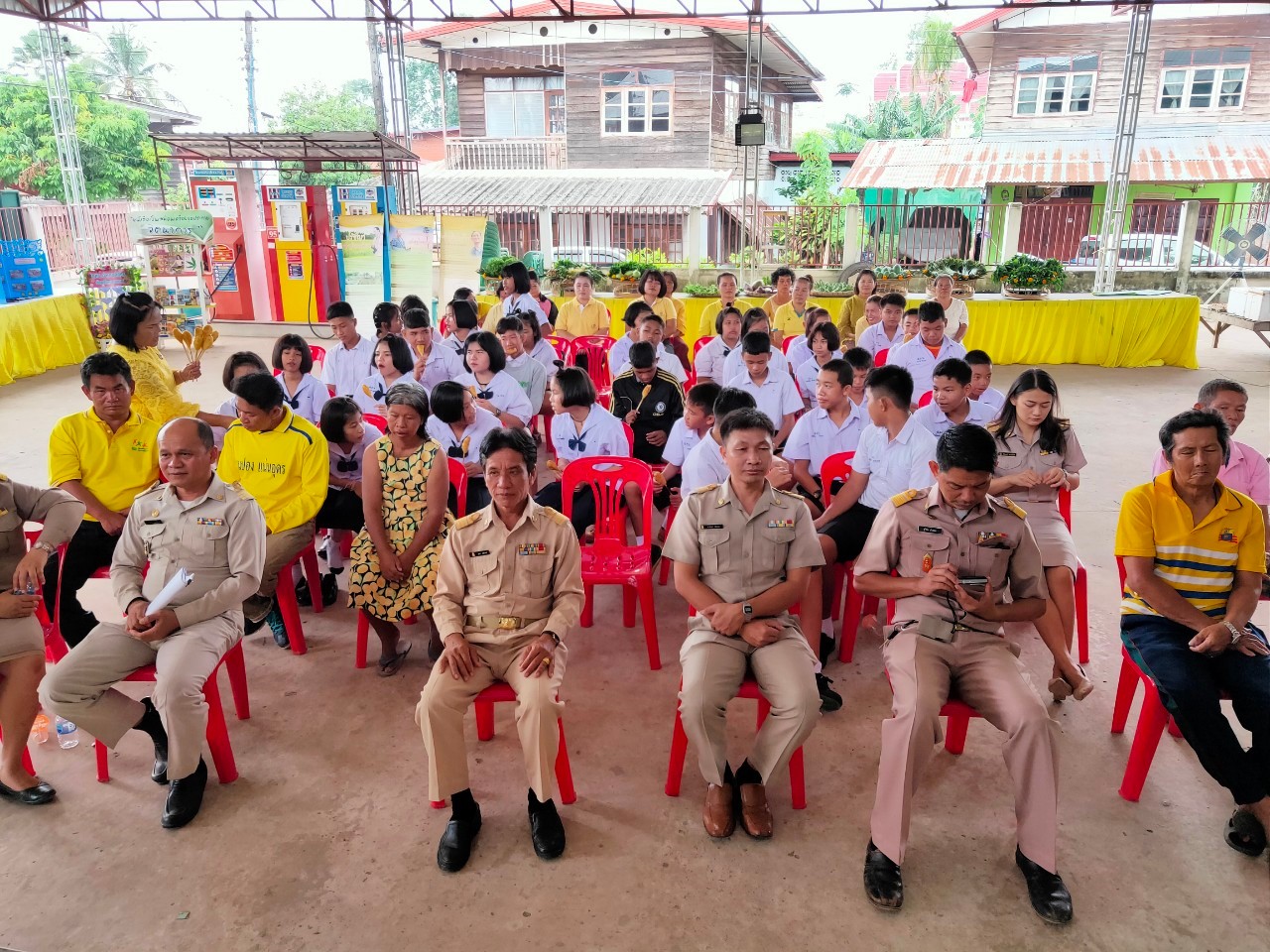คณะกรรมการคัดสรรกิจกรรมพัฒนาชุมชนดีเด่น ระดับจังหวัด จังหวัดหนองคาย ลงพื้นที่คัดสรรหมู่บ้านเศรษฐกิจพอเพียง “อยู่เย็น เป็นสุข” ณ บ้านสังกะลี หมู่ที่ 5 ตำบลแก้งไก่อำเภอสังคม