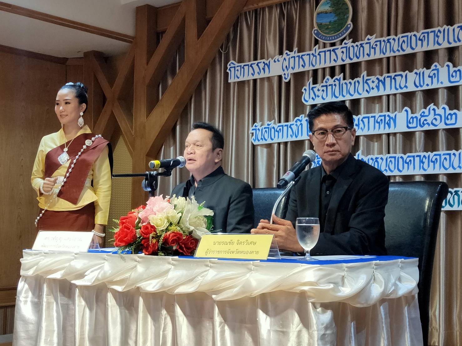 พจ.หนองคาย ร่วมกิจกรรม “ผู้ว่าราชการจังหวัดหนองคายและหัวหน้าส่วนราชการพบสื่อมวลชน” ประจำปีงบประมาณ พ.ศ. 2562 ครั้งที่ 4