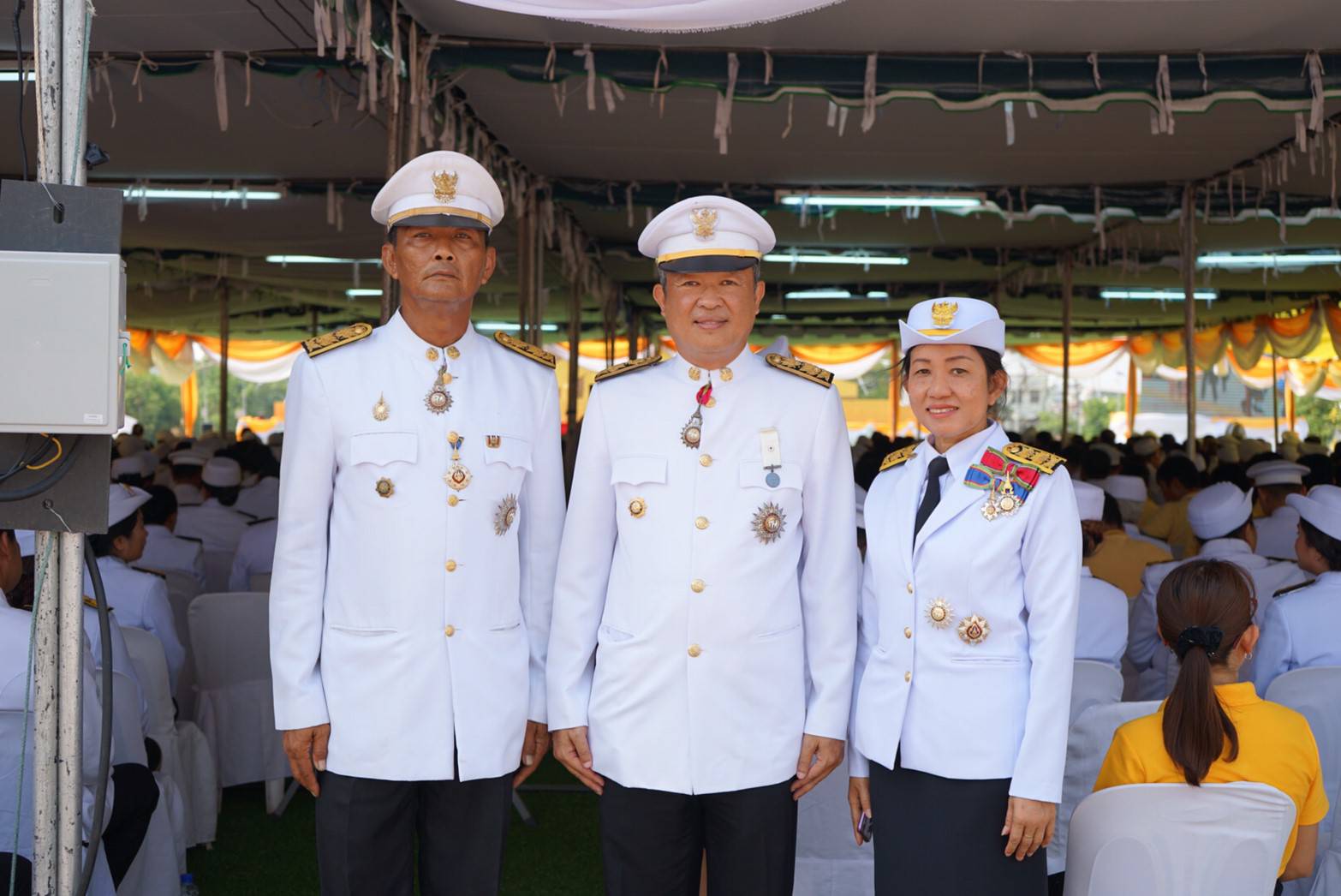 พช.หนองคาย ร่วมพิธีเปิดกรวยถวายราชสักการะหน้าพระบรมฉายาลักษณ์พระบาทสมเด็จพระเจ้าอยู่หัว ถวายพระพรชัยมงคล และรับชมการถ่ายทอดสดจากสถานีโทรทัศน์รวมการเฉพาะกิจแห่งประเทศไทย เนื่องในงานพระราชพิธีบรมราชาภิเษก ปีพุทธศักราช 2562