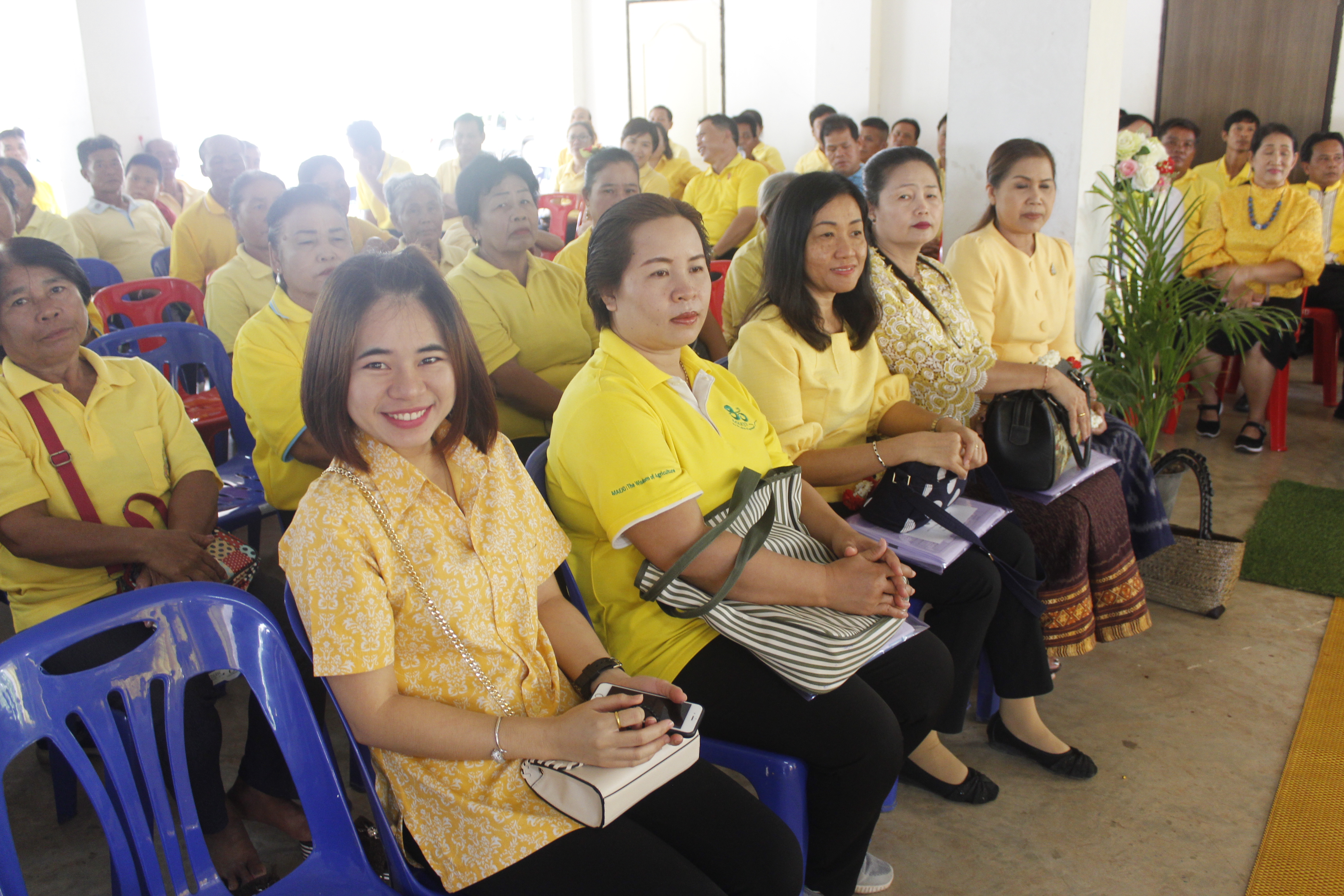 ณะกรรมการคัดสรรกิจกรรมพัฒนาชุมชนดีเด่น ระดับจังหวัด จังหวัดหนองคาย ลงพื้นที่คัดสรรหมู่บ้านเศรษฐกิจพอเพียง “อยู่เย็น เป็นสุข” ณ บ้านพระบาท หมู่ที่ 1 ตำบลพระพุทธบาท อำเภอศรีเชียงใหม่