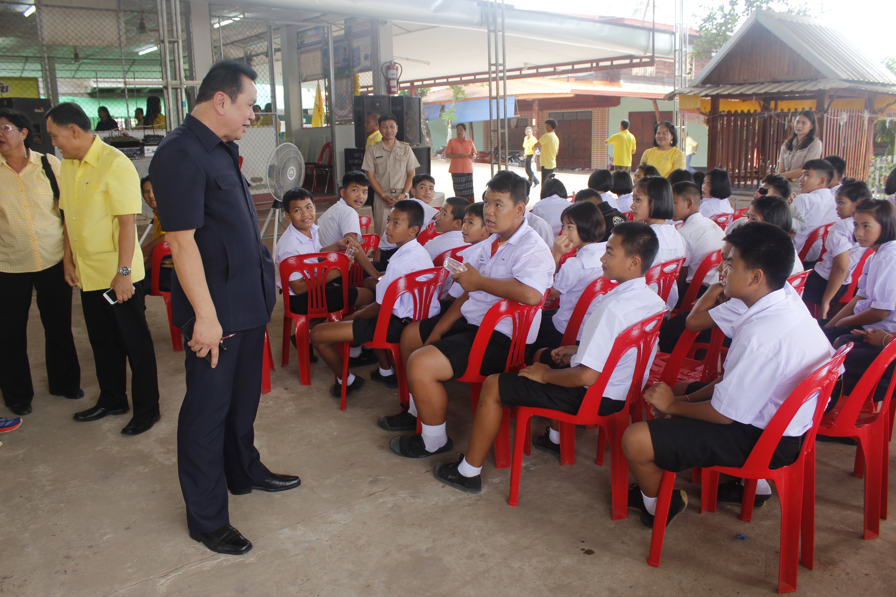 คณะกรรมการคัดสรรกิจกรรมพัฒนาชุมชนดีเด่น ระดับจังหวัด จังหวัดหนองคาย ลงพื้นที่คัดสรรหมู่บ้านเศรษฐกิจพอเพียง “อยู่เย็น เป็นสุข” ณ บ้านสังกะลี หมู่ที่ 5 ตำบลแก้งไก่อำเภอสังคม