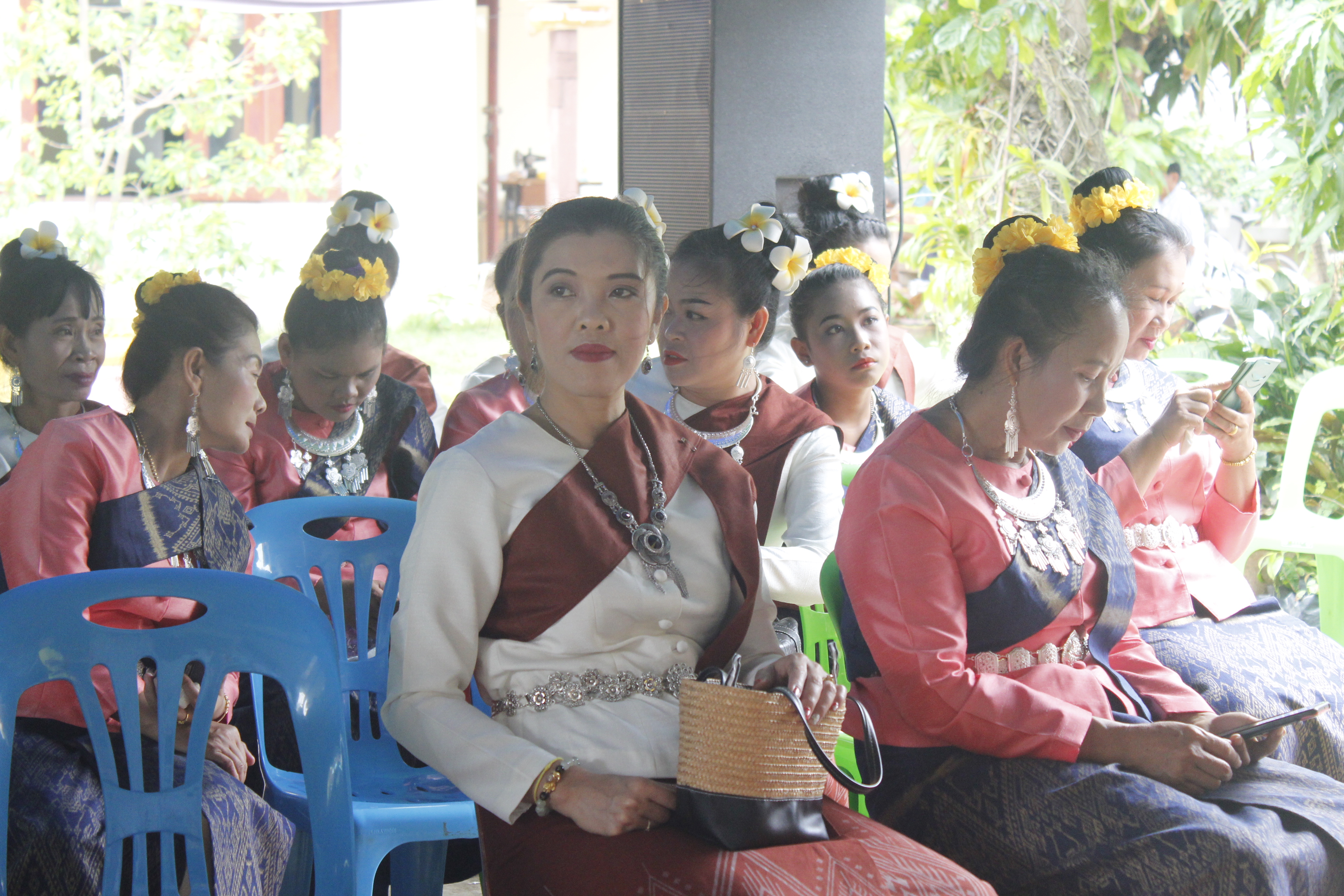 คณะกรรมการคัดสรรกิจกรรมพัฒนาชุมชนดีเด่น ระดับจังหวัด จังหวัดหนองคาย ลงพื้นที่คัดสรรหมู่บ้านเศรษฐกิจพอเพียง “อยู่เย็น เป็นสุข” ณ บ้านศิลาเลข หมู่ที่ 6 ตำบลโพนสา อำเภอท่าบ่อ