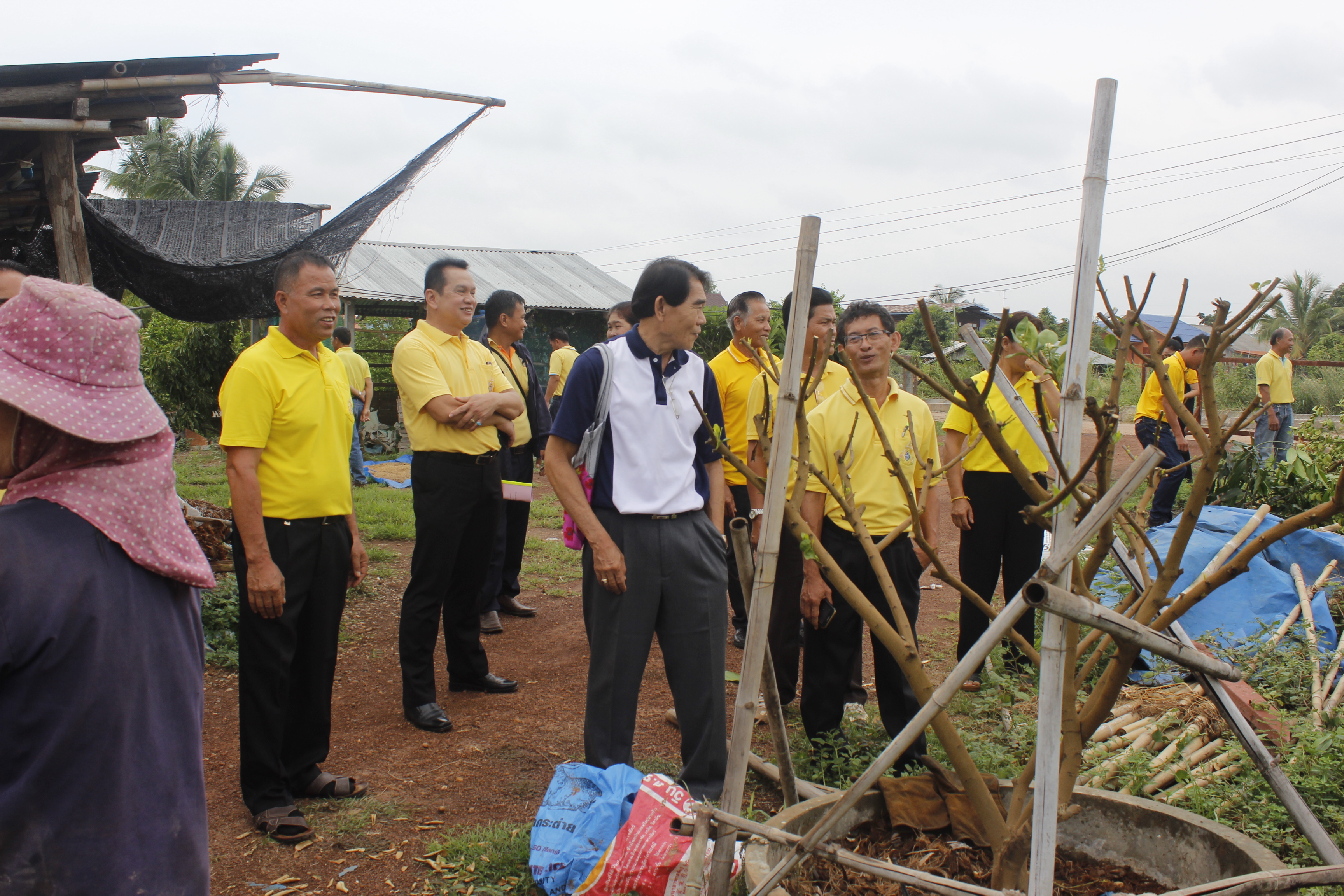 คณะกรรมการคัดสรรกิจกรรมพัฒนาชุมชนดีเด่น ระดับจังหวัด จังหวัดหนองคาย ลงพื้นที่คัดสรรหมู่บ้านเศรษฐกิจพอเพียง “อยู่เย็น เป็นสุข” ณ บ้านศิลาเลข หมู่ที่ 6 ตำบลโพนสา อำเภอท่าบ่อ