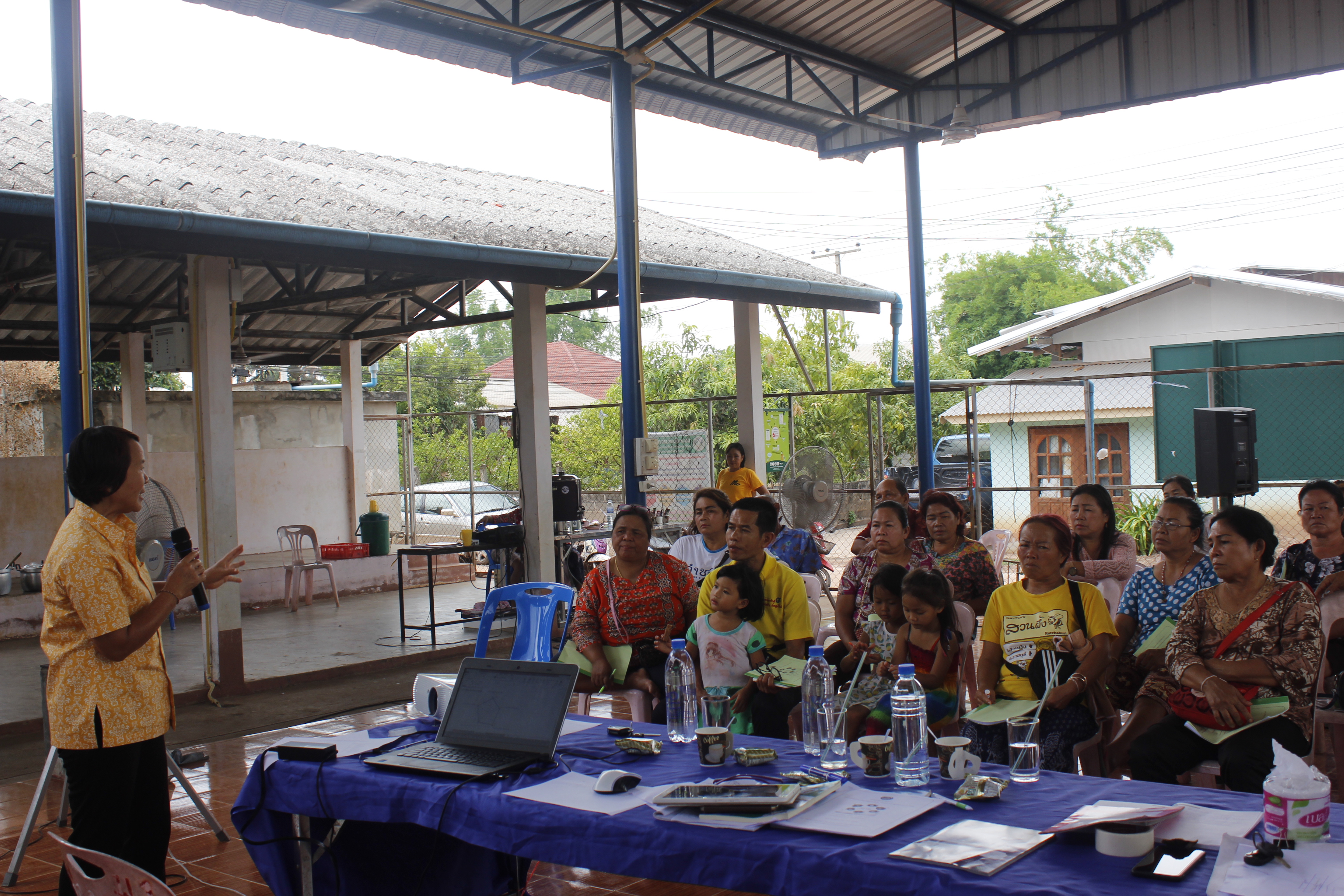 พช.หนองคาย ดำเนินโครงการ…หมู่บ้านสารสนเทศชุมชนดีเด่นเพื่อพัฒนาเศรษฐกิจและคุณภาพชีวิต…