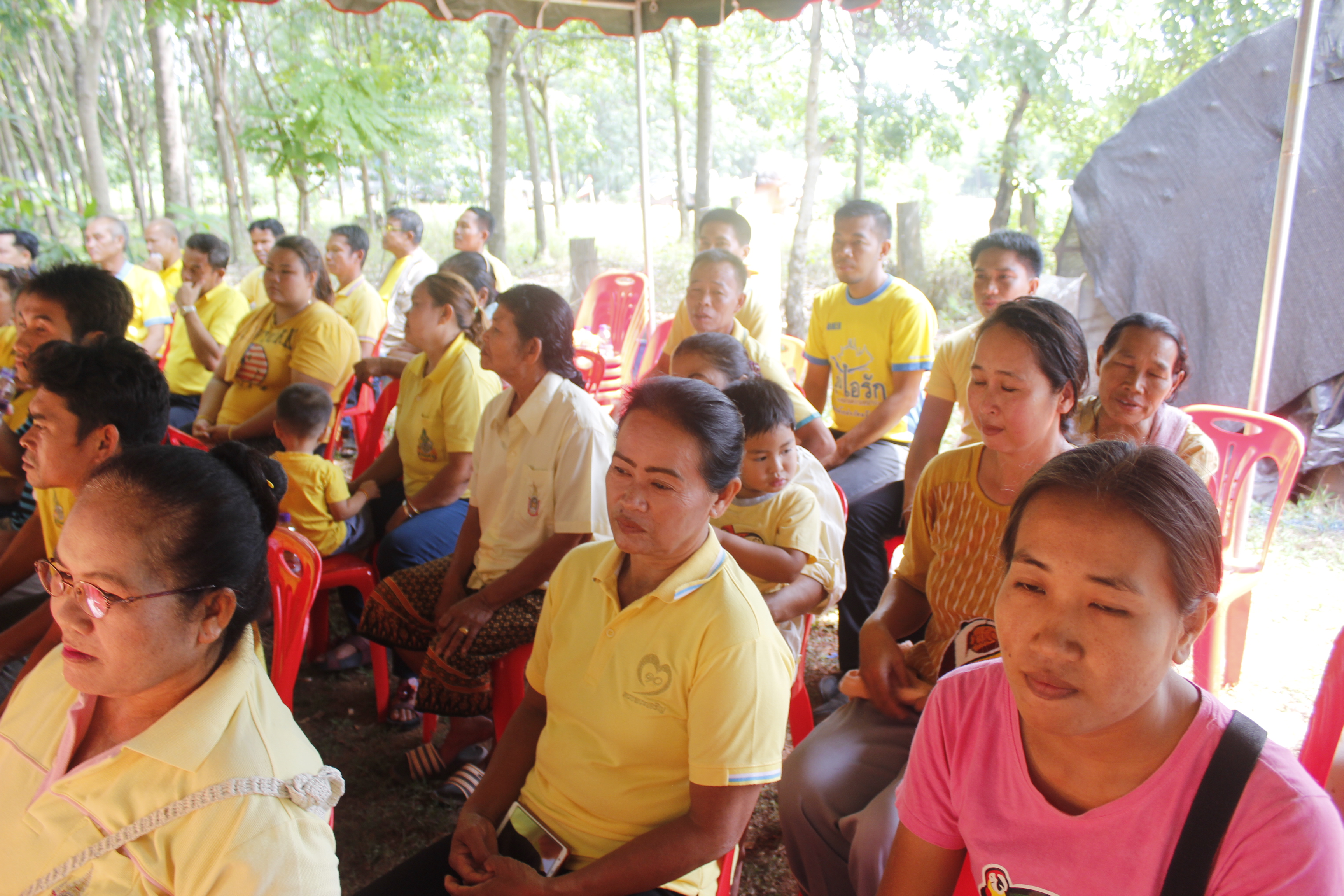 คณะกรรมการคัดสรรกิจกรรมพัฒนาชุมชนดีเด่น ระดับจังหวัด จังหวัดหนองคาย ลงพื้นที่คัดสรรหมู่บ้านเศรษฐกิจพอเพียง “อยู่เย็น เป็นสุข” ณ บ้านโนนประเสริฐ หมู่ที่ 10 ตำบลพระบาทนาสิงห์ อำเภอรัตนวาปี