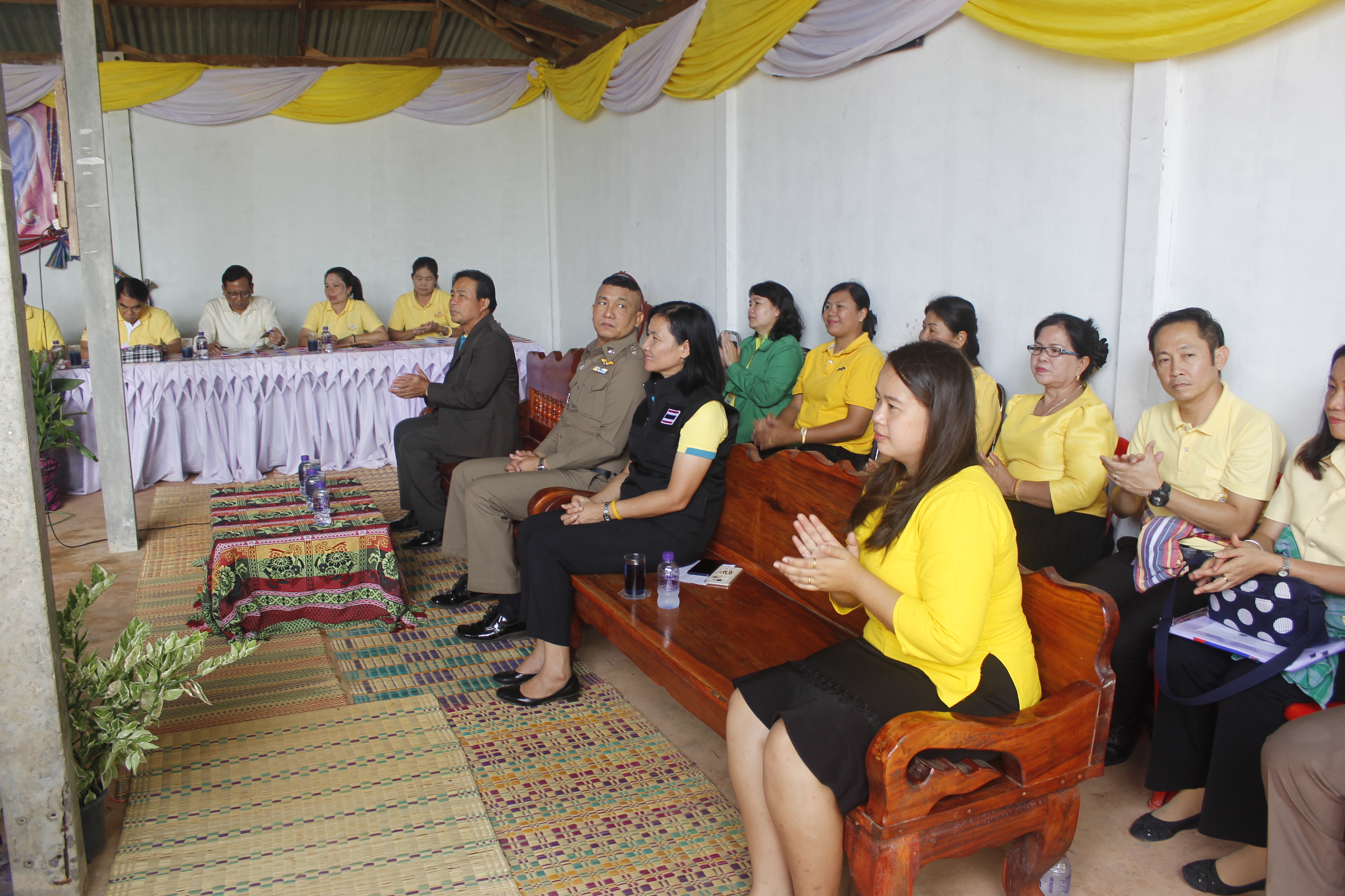 คณะกรรมการคัดสรรกิจกรรมพัฒนาชุมชนดีเด่น ระดับจังหวัด จังหวัดหนองคาย ลงพื้นที่คัดสรรหมู่บ้านเศรษฐกิจพอเพียง “อยู่เย็น เป็นสุข” ณ บ้านโนนประเสริฐ หมู่ที่ 10 ตำบลพระบาทนาสิงห์ อำเภอรัตนวาปี