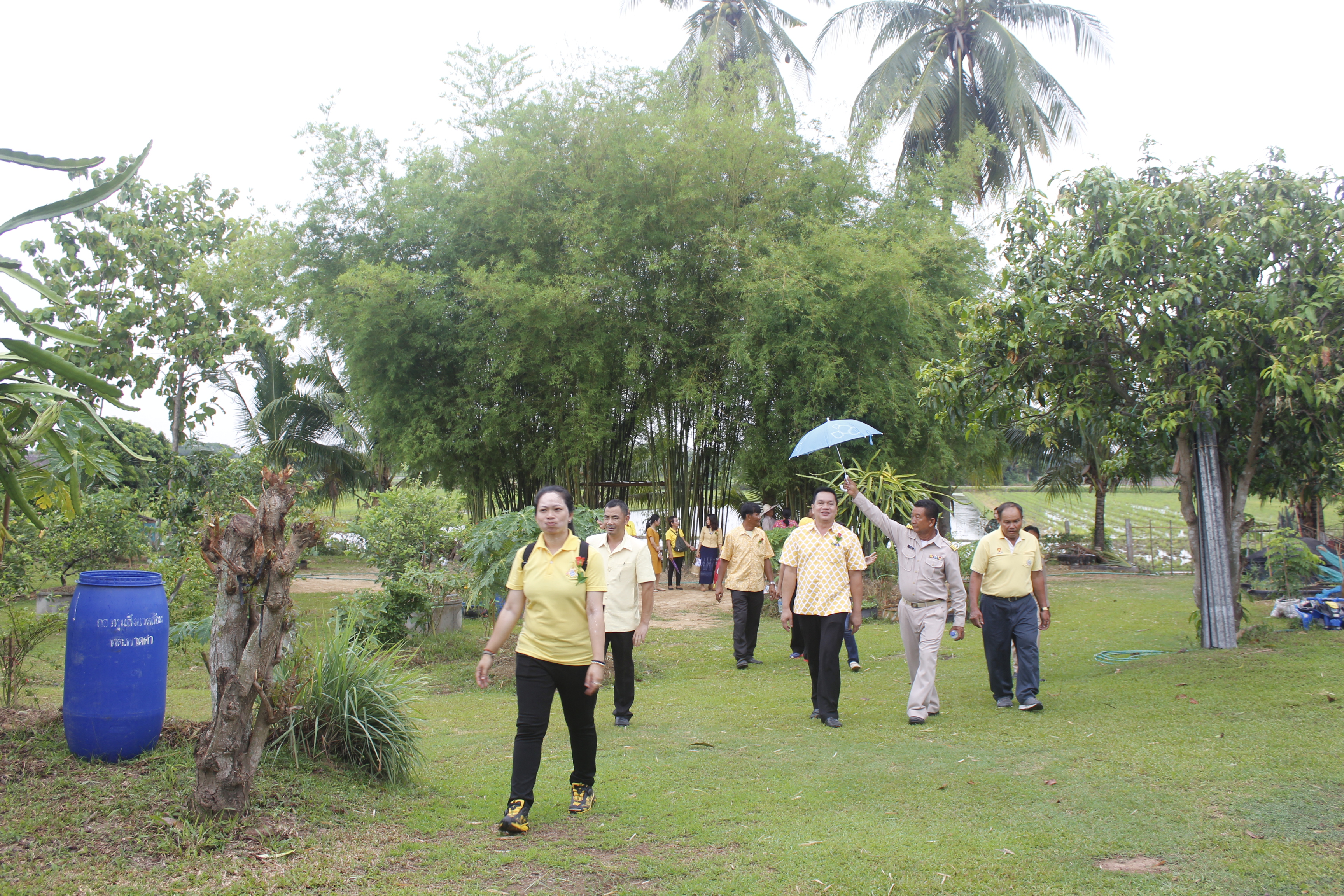 คณะกรรมการคัดสรรกิจกรรมพัฒนาชุมชนดีเด่น ระดับจังหวัด จังหวัดหนองคาย ลงพื้นที่คัดสรรหมู่บ้านเศรษฐกิจพอเพียง “อยู่เย็น เป็นสุข” ณ บ้านหาดคำ หมู่ที่ 2 ตำบลหาดคำ อำเภอเมืองหนองคาย