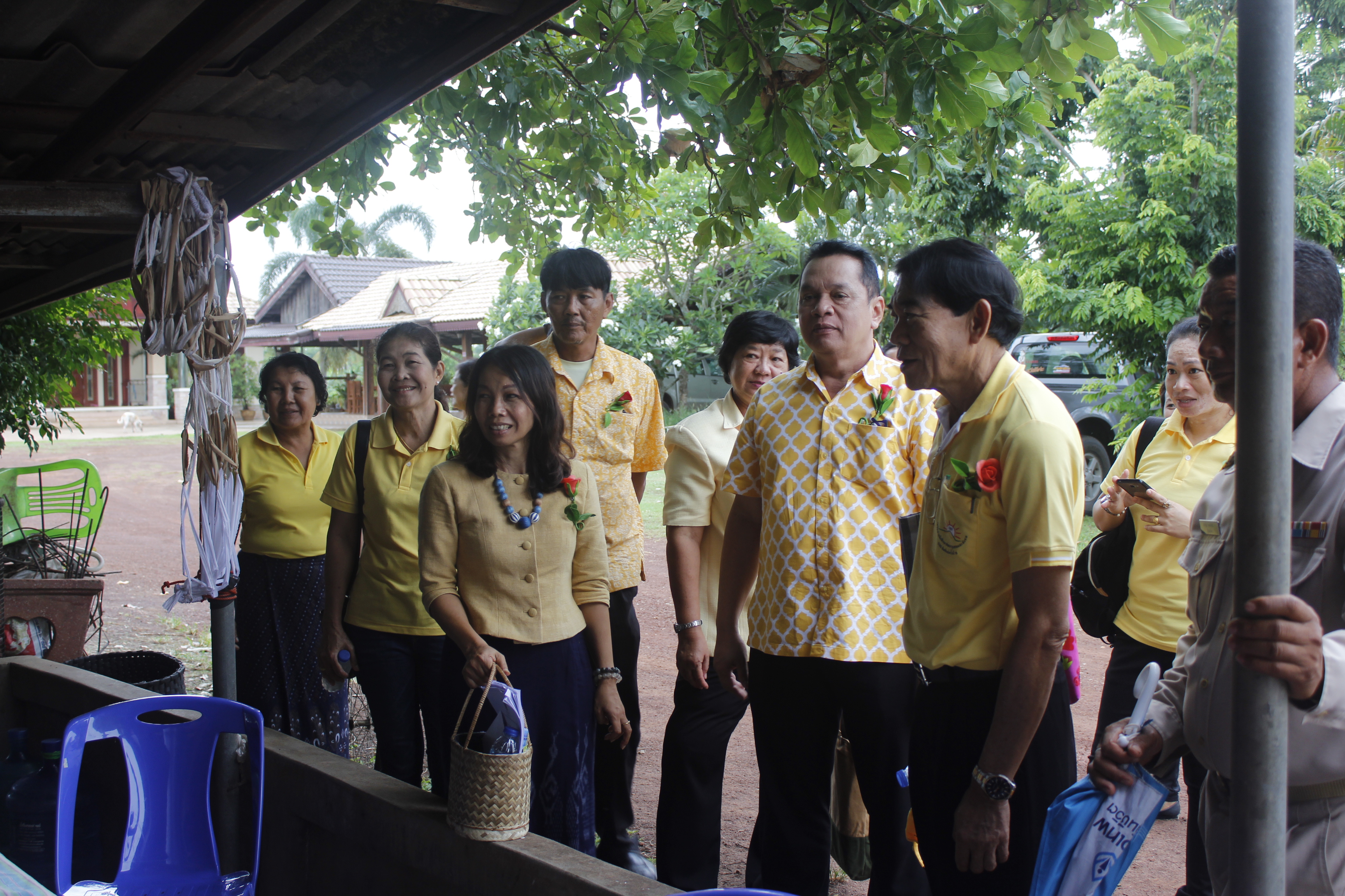 คณะกรรมการคัดสรรกิจกรรมพัฒนาชุมชนดีเด่น ระดับจังหวัด จังหวัดหนองคาย ลงพื้นที่คัดสรรหมู่บ้านเศรษฐกิจพอเพียง “อยู่เย็น เป็นสุข” ณ บ้านหาดคำ หมู่ที่ 2 ตำบลหาดคำ อำเภอเมืองหนองคาย