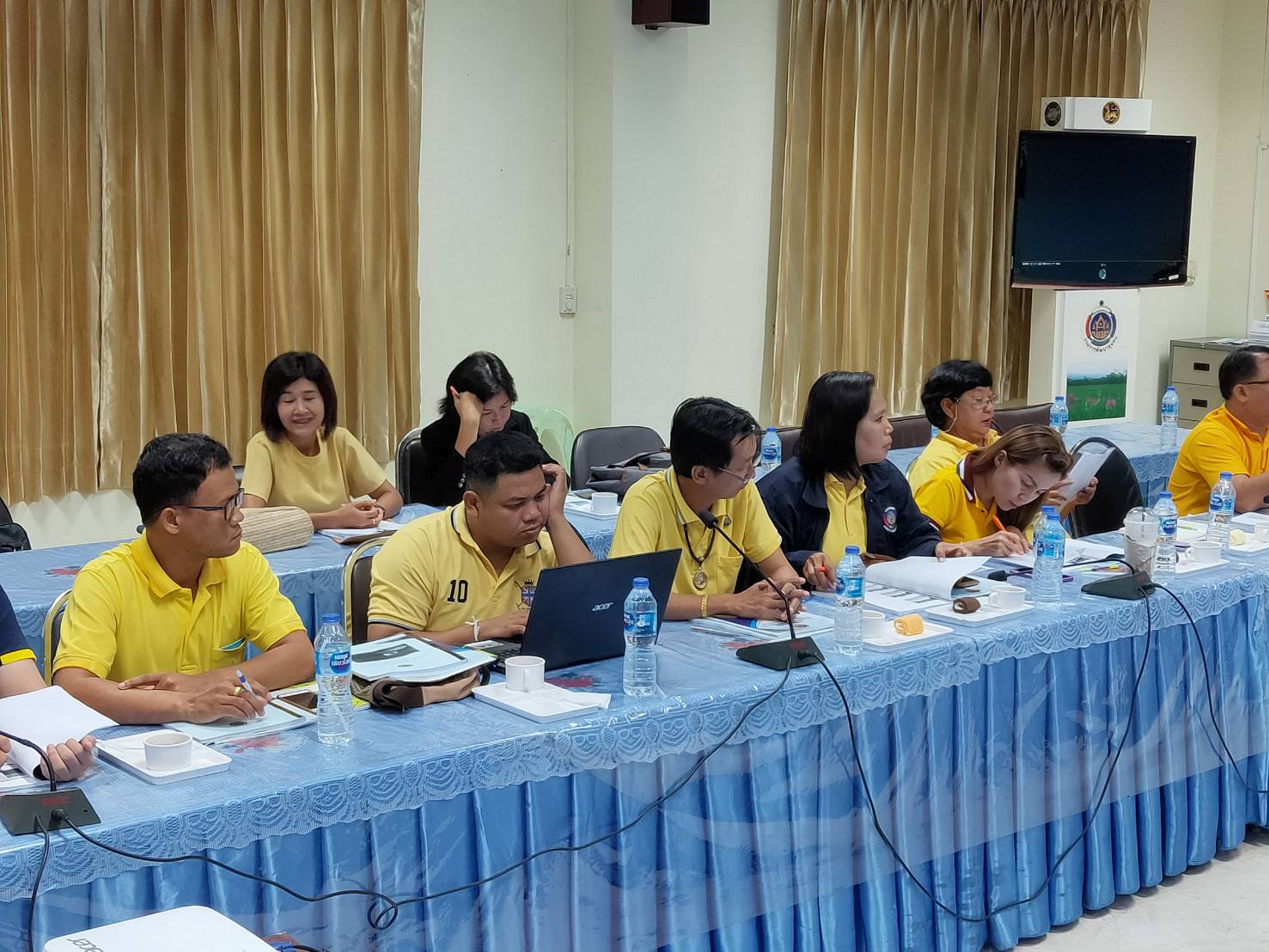 ศูนย์สารสนเทศเพื่อการพัฒนาชุมชน จัดอบรมให้ความรู้ระบบอินเทอร์เน็ตความเร็วสูง และการใช้งานโปรแกรมป้องกันไวรัส แก่บุคลากร พช. หนองคาย