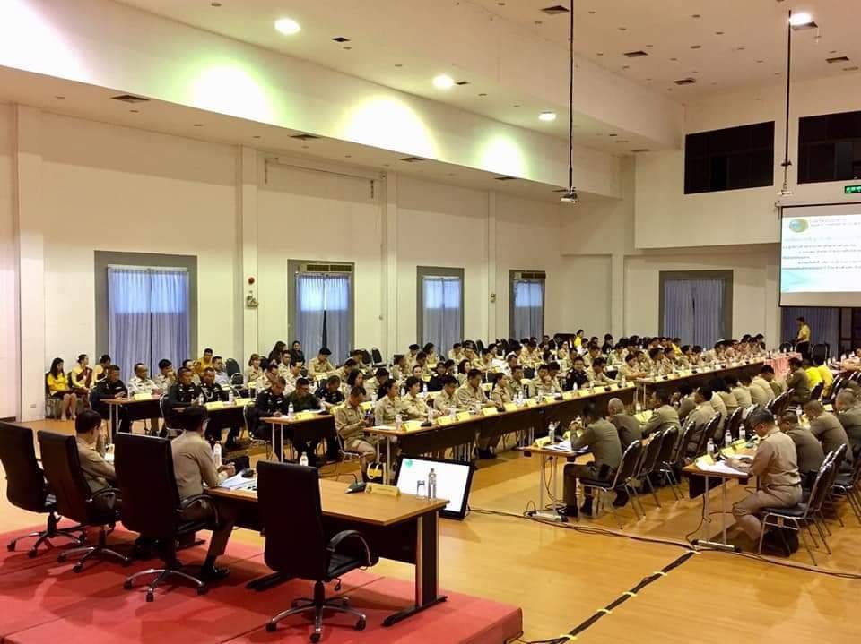 พจ.หนองคาย ร่วมประชุมนายอำเภอและหัวหน้าส่วนราชการสังกัดกระทรวงมหาดไทยและประชุมกรมการจังหวัดและหัวหน้าส่วนราชการประจำจังหวัด ประจำเดือน มิถุนายน 2562