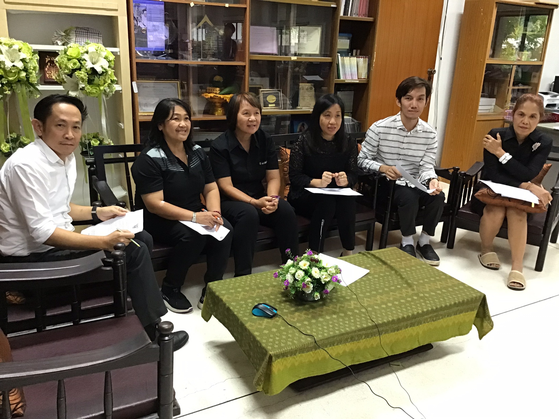 พช.หนองคาย ประชุมผ่านระบบห้องประชุมออนไลน์ (Sessioncall)