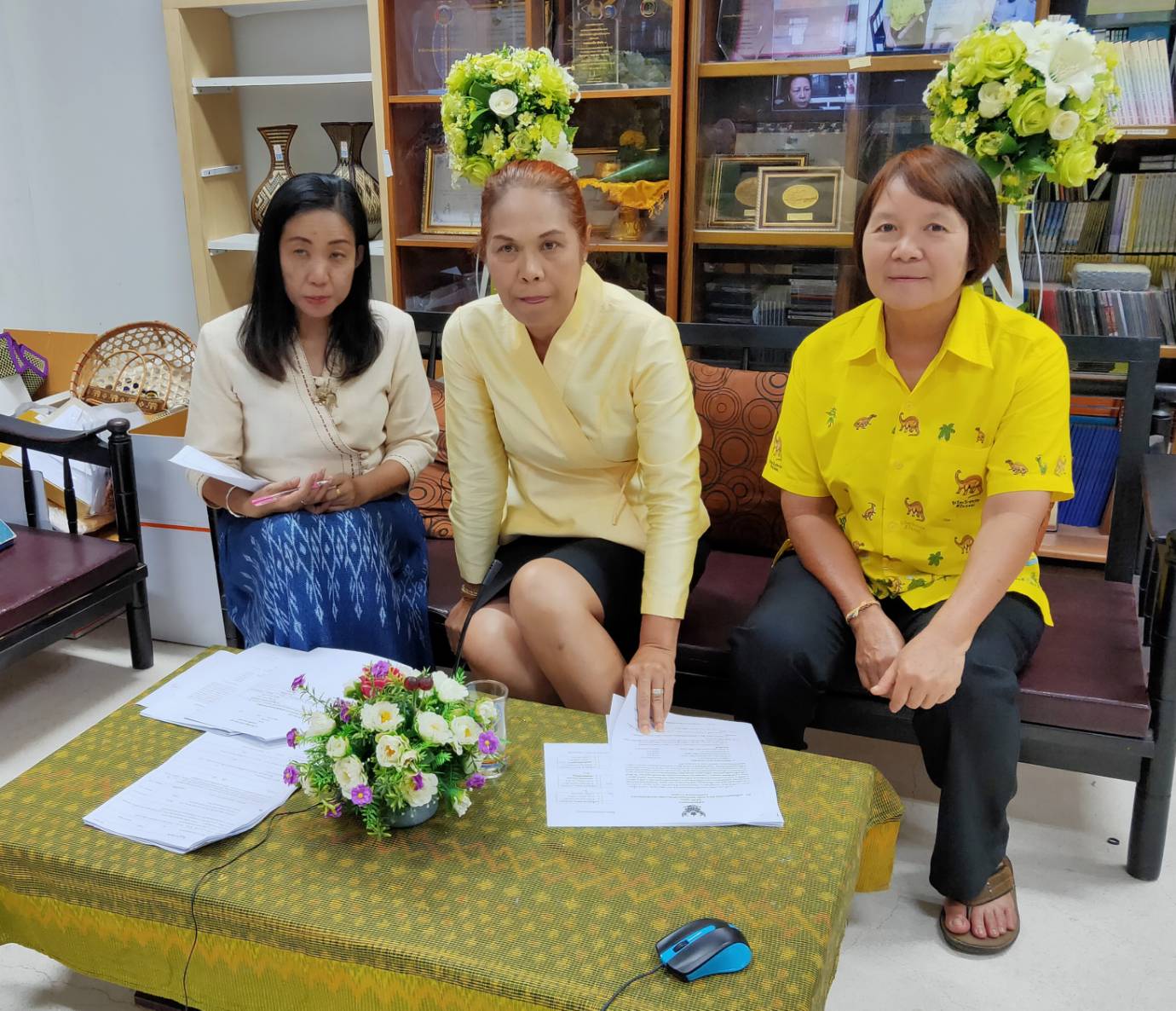 พช.หนองคาย ติดตามการดำเนินงานพัฒนาชุมชน ผ่านระบบห้องประชุมออนไลน์ (SessionCall)