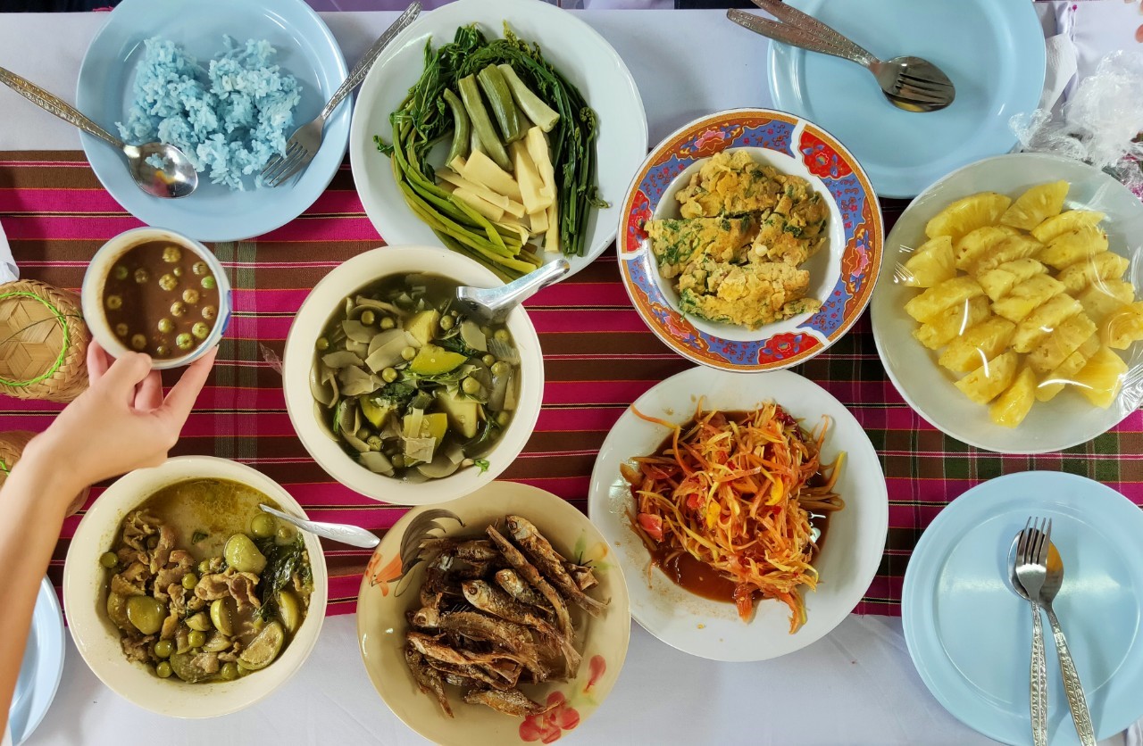 พช.หนองคาย นำส่วนราชการ ภาคเอกชน ท่องเที่ยวเชิงประเพณีวัฒนธรรมโดยชุมชน ณ บ้านโคกซวก อำเภอศรีเชียงใหม่ ตามโครงการ “ยกระดับการท่องเที่ยวเชิงประเพณีวัฒนธรรม กิจกรรมพัฒนายกระดับการท่องเที่ยวเชิงประเพณีวัฒนธรรม (ภาคตะวันออกเฉียงเหนือ)”