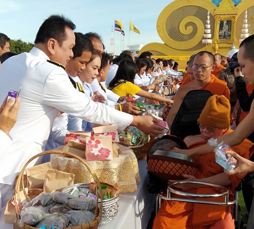 พช.หนองคาย ร่วมพิธีเนื่องในโอกาสวันเฉลิมพระชนมพรรษาพระบาทสมเด็จพระเจ้าอยู่หัว