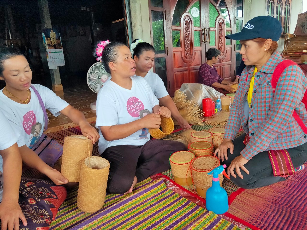 พช.หนองคาย นำส่วนราชการ ภาคเอกชน ท่องเที่ยวเชิงประเพณีวัฒนธรรมโดยชุมชน ณ บ้านจับไม้ อำเภอเฝ้าไร่ ตามโครงการ “ยกระดับการท่องเที่ยวเชิงประเพณีวัฒนธรรม กิจกรรมพัฒนายกระดับการท่องเที่ยวเชิงประเพณีวัฒนธรรม (ภาคตะวันออกเฉียงเหนือ)”