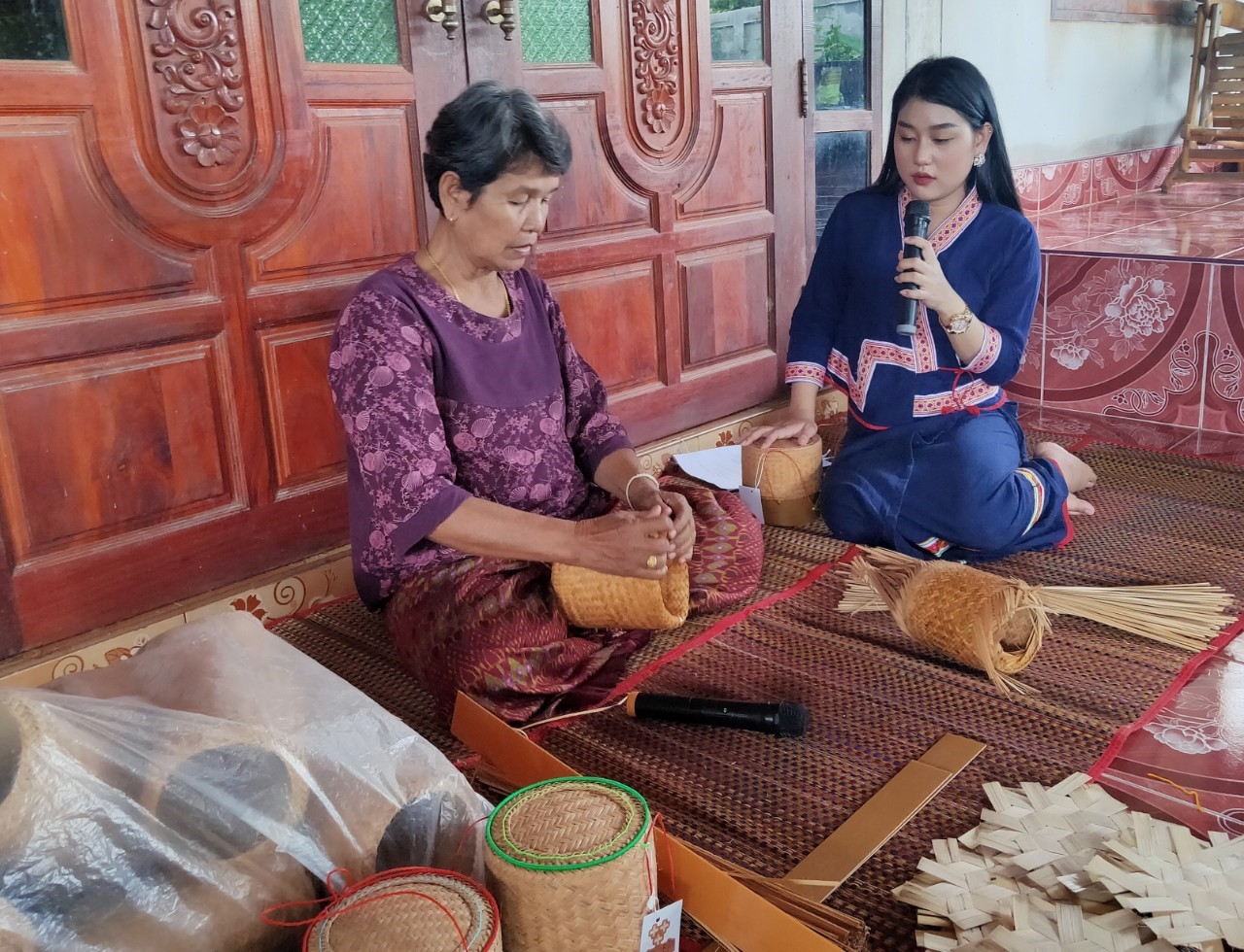 พช.หนองคาย นำส่วนราชการ ภาคเอกชน ท่องเที่ยวเชิงประเพณีวัฒนธรรมโดยชุมชน ณ บ้านจับไม้ อำเภอเฝ้าไร่ ตามโครงการ “ยกระดับการท่องเที่ยวเชิงประเพณีวัฒนธรรม กิจกรรมพัฒนายกระดับการท่องเที่ยวเชิงประเพณีวัฒนธรรม (ภาคตะวันออกเฉียงเหนือ)”