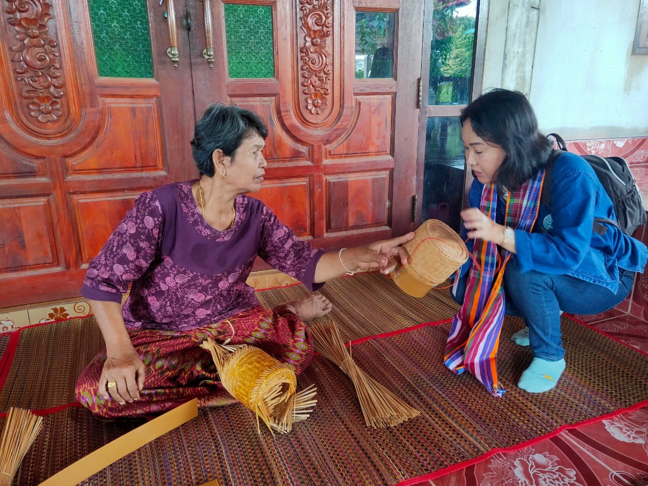 พช.หนองคาย นำส่วนราชการ ภาคเอกชน ท่องเที่ยวเชิงประเพณีวัฒนธรรมโดยชุมชน ณ บ้านจับไม้ อำเภอเฝ้าไร่ ตามโครงการ “ยกระดับการท่องเที่ยวเชิงประเพณีวัฒนธรรม กิจกรรมพัฒนายกระดับการท่องเที่ยวเชิงประเพณีวัฒนธรรม (ภาคตะวันออกเฉียงเหนือ)”