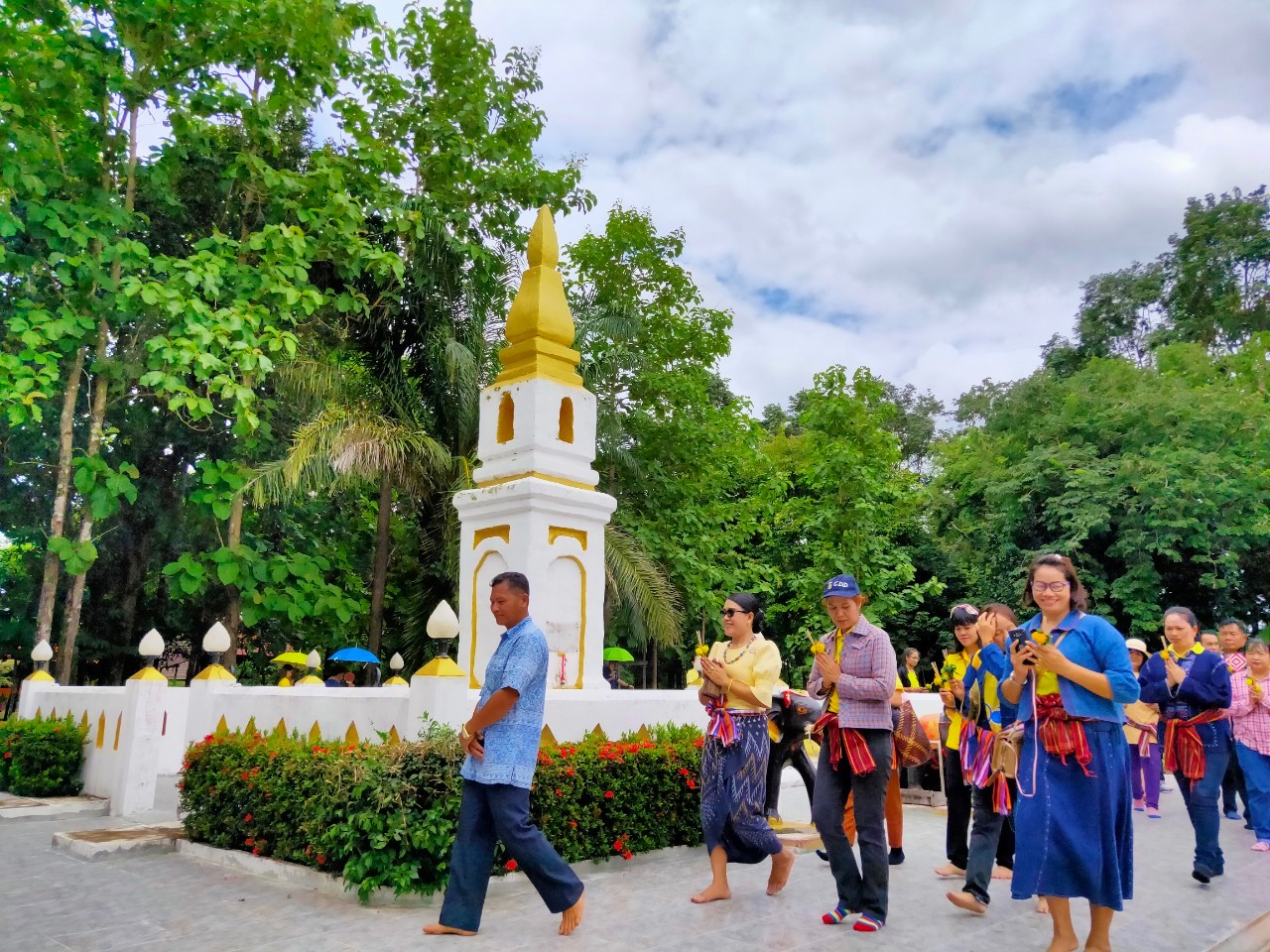 พช.หนองคาย นำส่วนราชการ ภาคเอกชน ท่องเที่ยวเชิงประเพณีวัฒนธรรมโดยชุมชน ณ บ้านจับไม้ อำเภอเฝ้าไร่ ตามโครงการ “ยกระดับการท่องเที่ยวเชิงประเพณีวัฒนธรรม กิจกรรมพัฒนายกระดับการท่องเที่ยวเชิงประเพณีวัฒนธรรม (ภาคตะวันออกเฉียงเหนือ)”