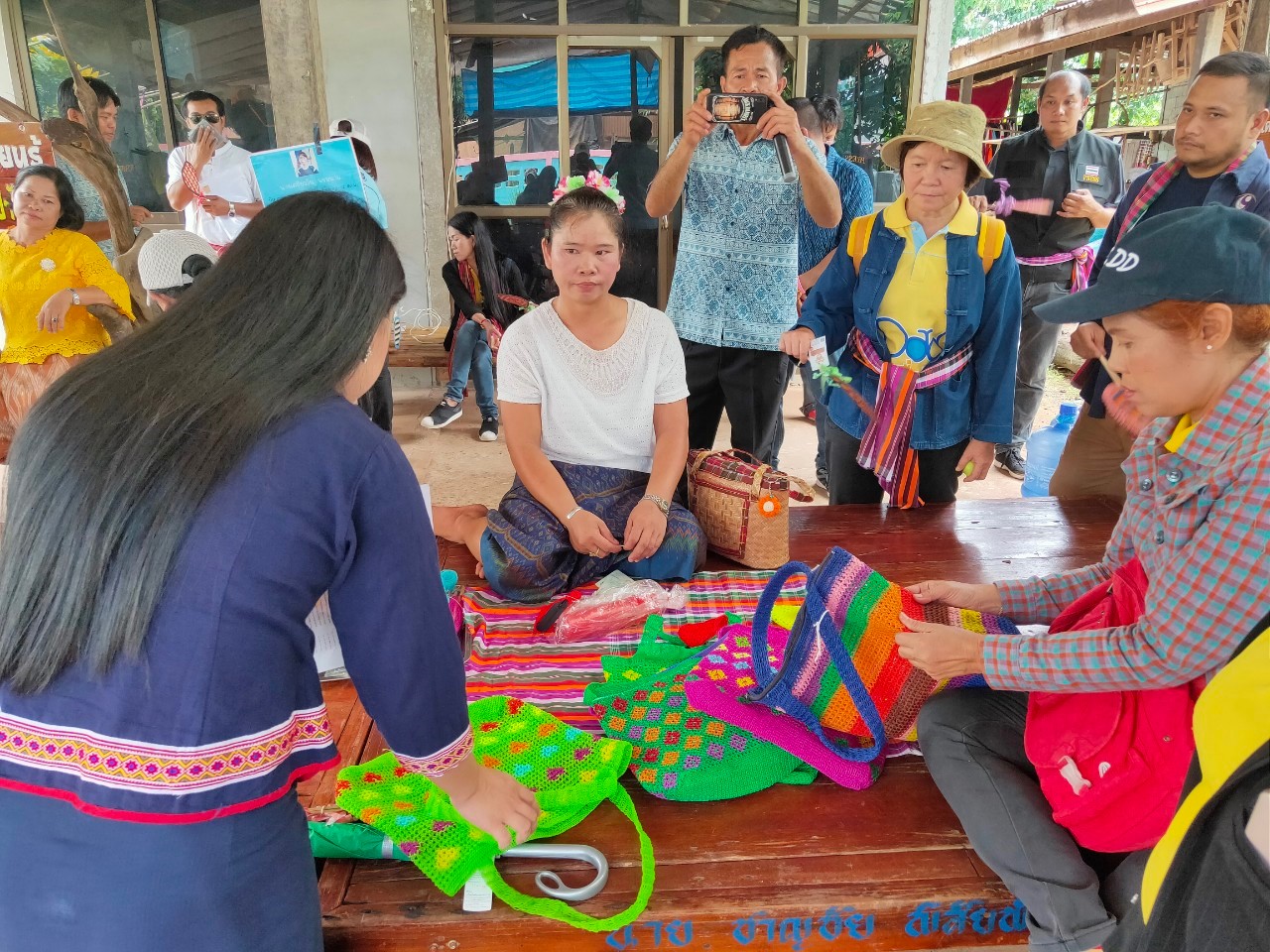 พช.หนองคาย นำส่วนราชการ ภาคเอกชน ท่องเที่ยวเชิงประเพณีวัฒนธรรมโดยชุมชน ณ บ้านจับไม้ อำเภอเฝ้าไร่ ตามโครงการ “ยกระดับการท่องเที่ยวเชิงประเพณีวัฒนธรรม กิจกรรมพัฒนายกระดับการท่องเที่ยวเชิงประเพณีวัฒนธรรม (ภาคตะวันออกเฉียงเหนือ)”