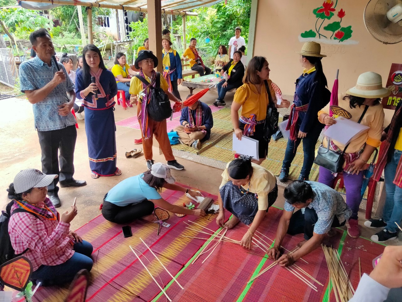 พช.หนองคาย นำส่วนราชการ ภาคเอกชน ท่องเที่ยวเชิงประเพณีวัฒนธรรมโดยชุมชน ณ บ้านจับไม้ อำเภอเฝ้าไร่ ตามโครงการ “ยกระดับการท่องเที่ยวเชิงประเพณีวัฒนธรรม กิจกรรมพัฒนายกระดับการท่องเที่ยวเชิงประเพณีวัฒนธรรม (ภาคตะวันออกเฉียงเหนือ)”