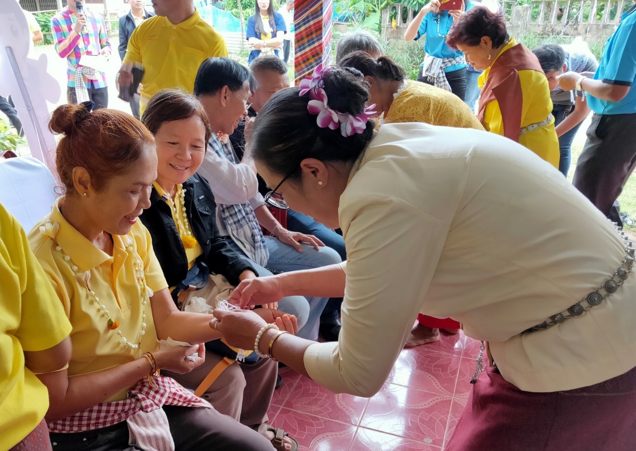 พช.หนองคาย นำส่วนราชการ ภาคเอกชน ท่องเที่ยวเชิงประเพณีวัฒนธรรมโดยชุมชน ณ บ้านหนองคอน อำเภอรัตนวาปี ตามโครงการ “ยกระดับการท่องเที่ยวเชิงประเพณีวัฒนธรรม กิจกรรมพัฒนายกระดับการท่องเที่ยวเชิงประเพณีวัฒนธรรม (ภาคตะวันออกเฉียงเหนือ)”