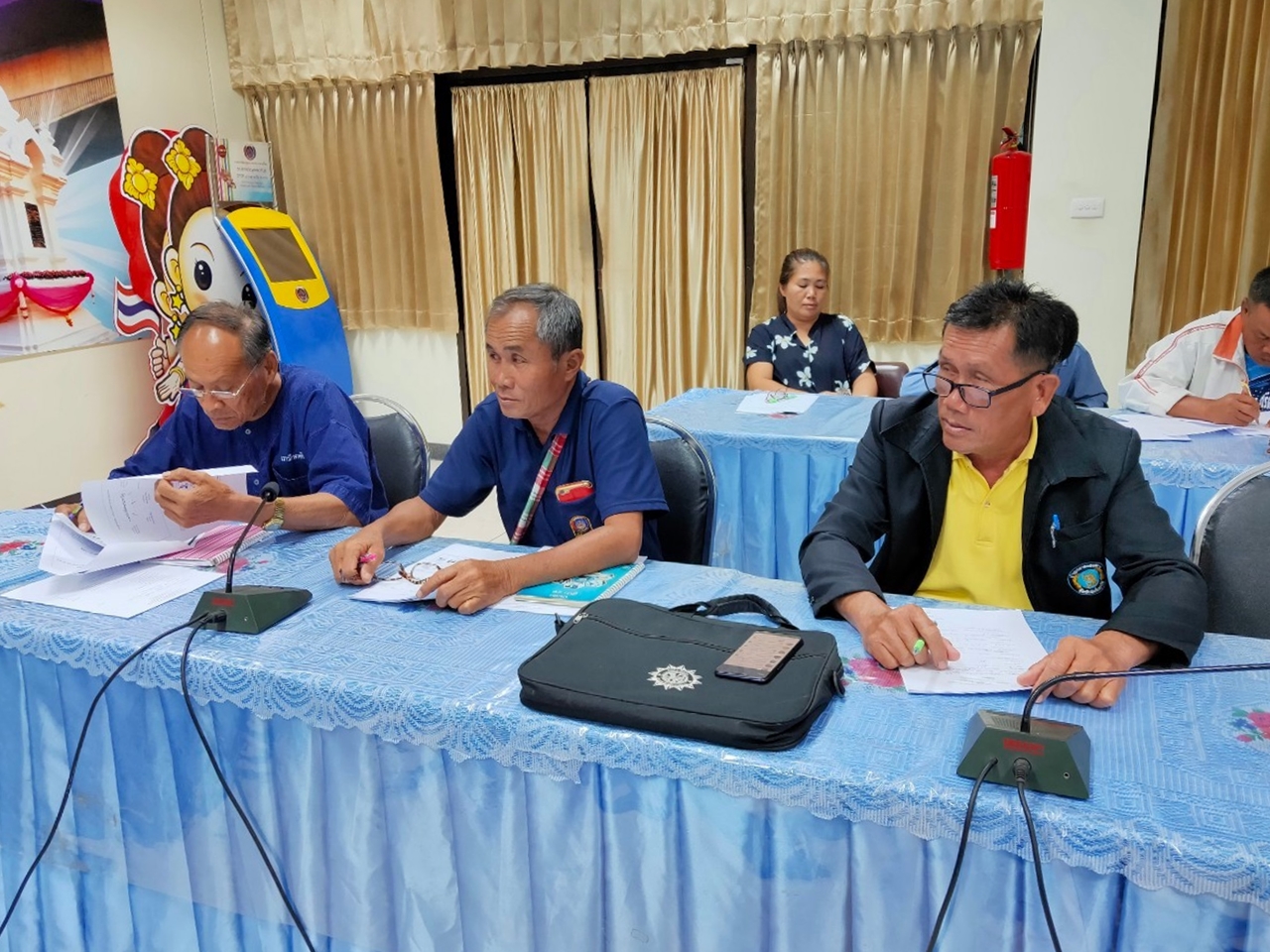 หนองคาย … ประชุมกลุ่มเป้าหมายในการขับเคลื่อนการพัฒนาเศรษฐกิจฐานรากและประชารัฐ ตามโครงการขับเคลื่อนการสร้างสัมมาชีพชุมชนตามแนวทางประชารัฐ