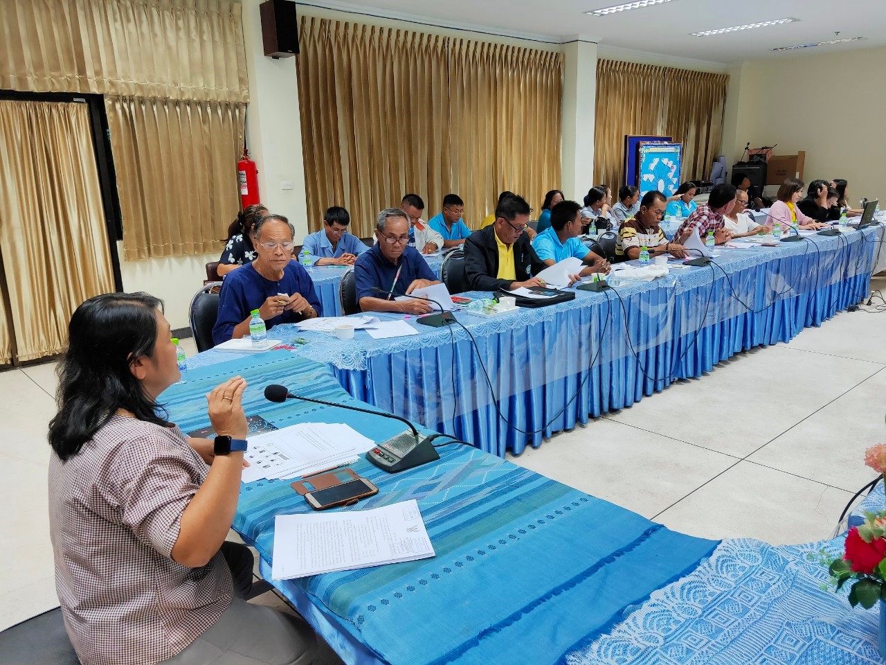 หนองคาย … ประชุมกลุ่มเป้าหมายในการขับเคลื่อนการพัฒนาเศรษฐกิจฐานรากและประชารัฐ ตามโครงการขับเคลื่อนการสร้างสัมมาชีพชุมชนตามแนวทางประชารัฐ