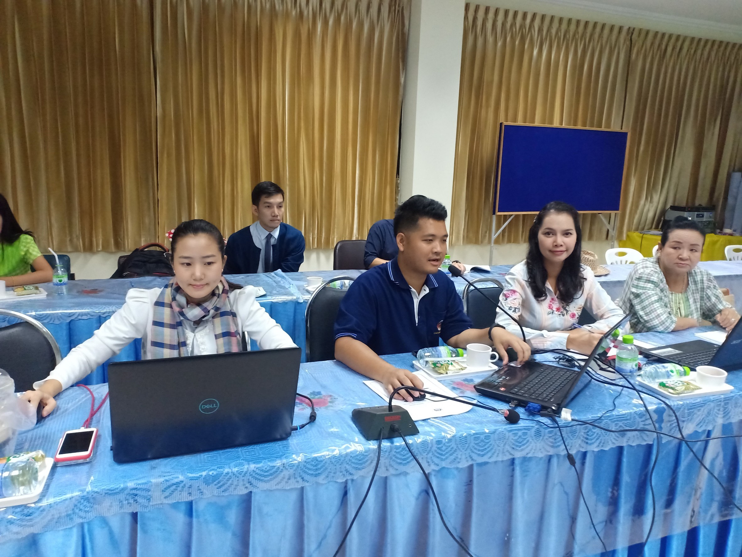 หนองคาย …จัดโครงการส่งเสริมการเชื่อมโยงการจำหน่ายสินค้า OTOP ในระบบ E-Commerce กิจกรรมบริหารจัดการเว็บไซต์ E-Commerce ของจังหวัดให้มีความพร้อมในการเชื่อมโยงกับเว็บไซต์ www.otoptoday.com 