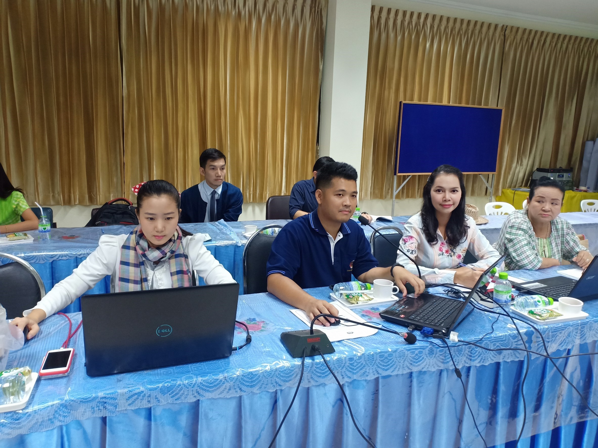 หนองคาย …จัดโครงการส่งเสริมการเชื่อมโยงการจำหน่ายสินค้า OTOP ในระบบ E-Commerce กิจกรรมบริหารจัดการเว็บไซต์ E-Commerce ของจังหวัดให้มีความพร้อมในการเชื่อมโยงกับเว็บไซต์ www.otoptoday.com 