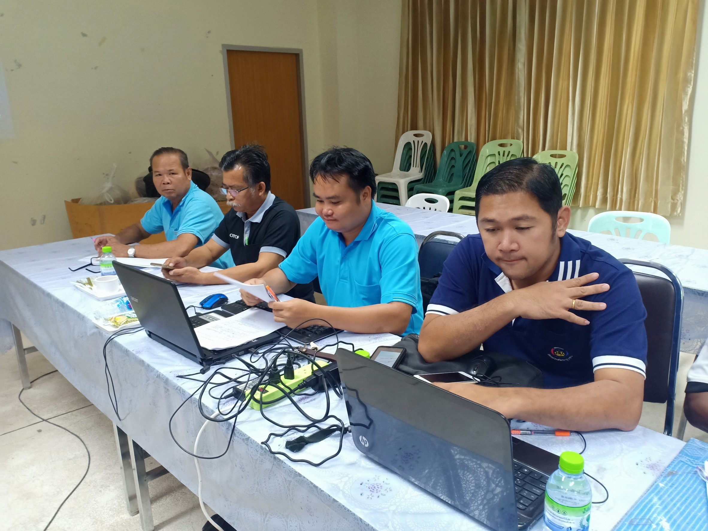 หนองคาย …จัดโครงการส่งเสริมการเชื่อมโยงการจำหน่ายสินค้า OTOP ในระบบ E-Commerce กิจกรรมบริหารจัดการเว็บไซต์ E-Commerce ของจังหวัดให้มีความพร้อมในการเชื่อมโยงกับเว็บไซต์ www.otoptoday.com 