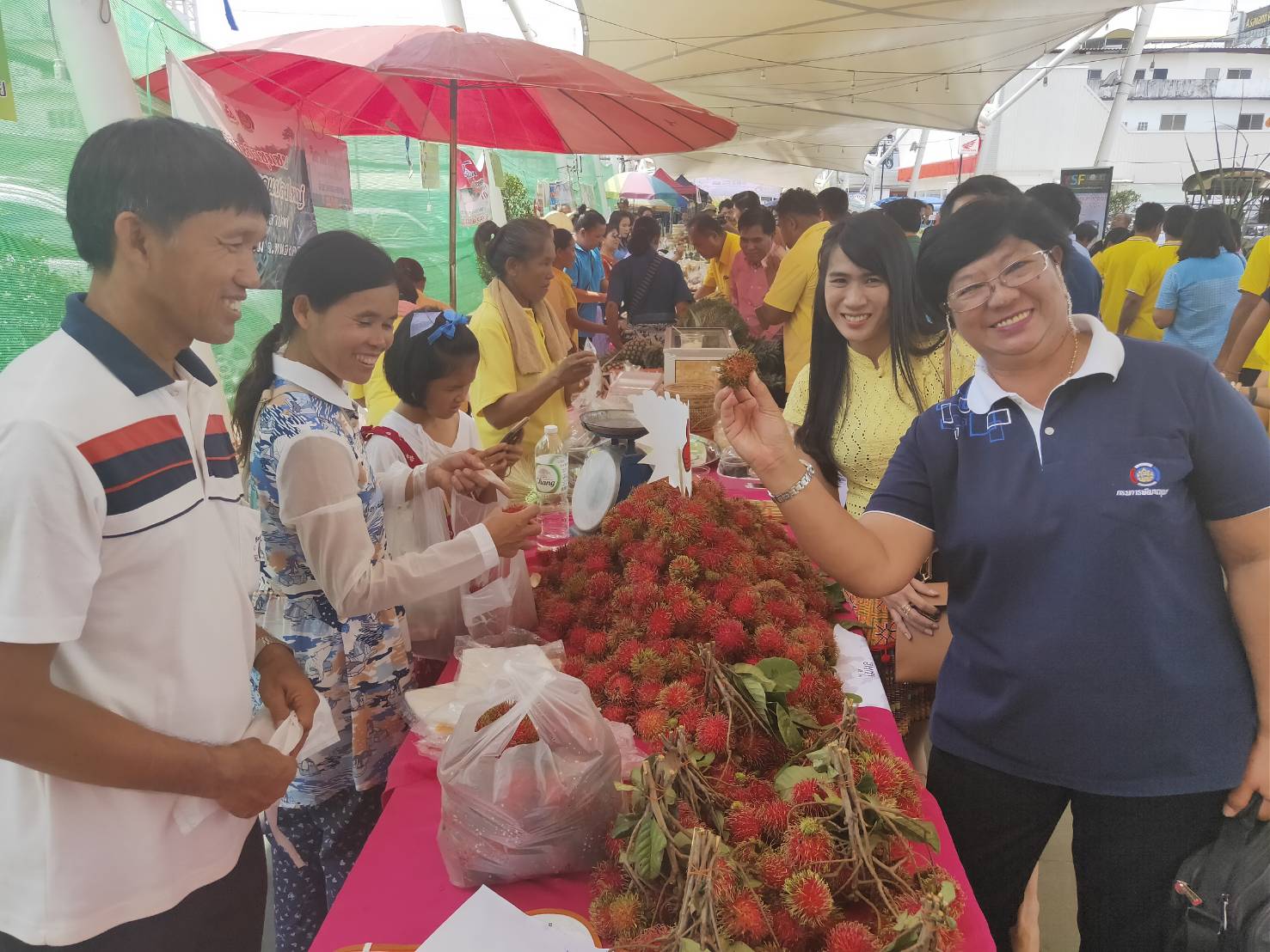 พัฒนาการจังหวัดหนองคาย…มอบหมายผู้แทน ร่วมเปิดงานรณรงค์บริโภคสินค้าเกษตรแปลงใหญ่จังหวัดหนองคาย