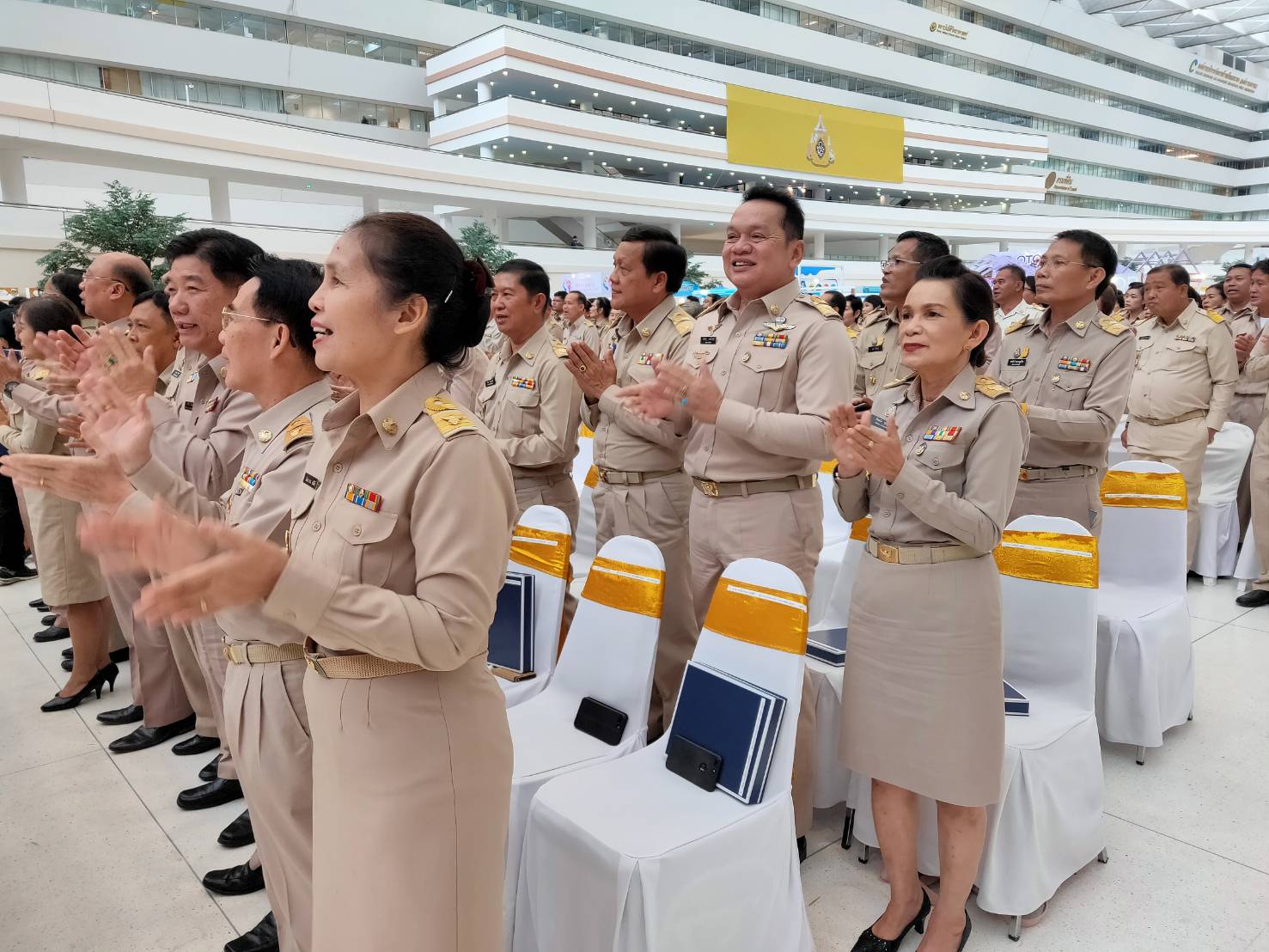 พช.หนองคาย รับรางวัล ในงานวันพัฒนาชุมชน ครั้งที่ 10 Cd day 2019