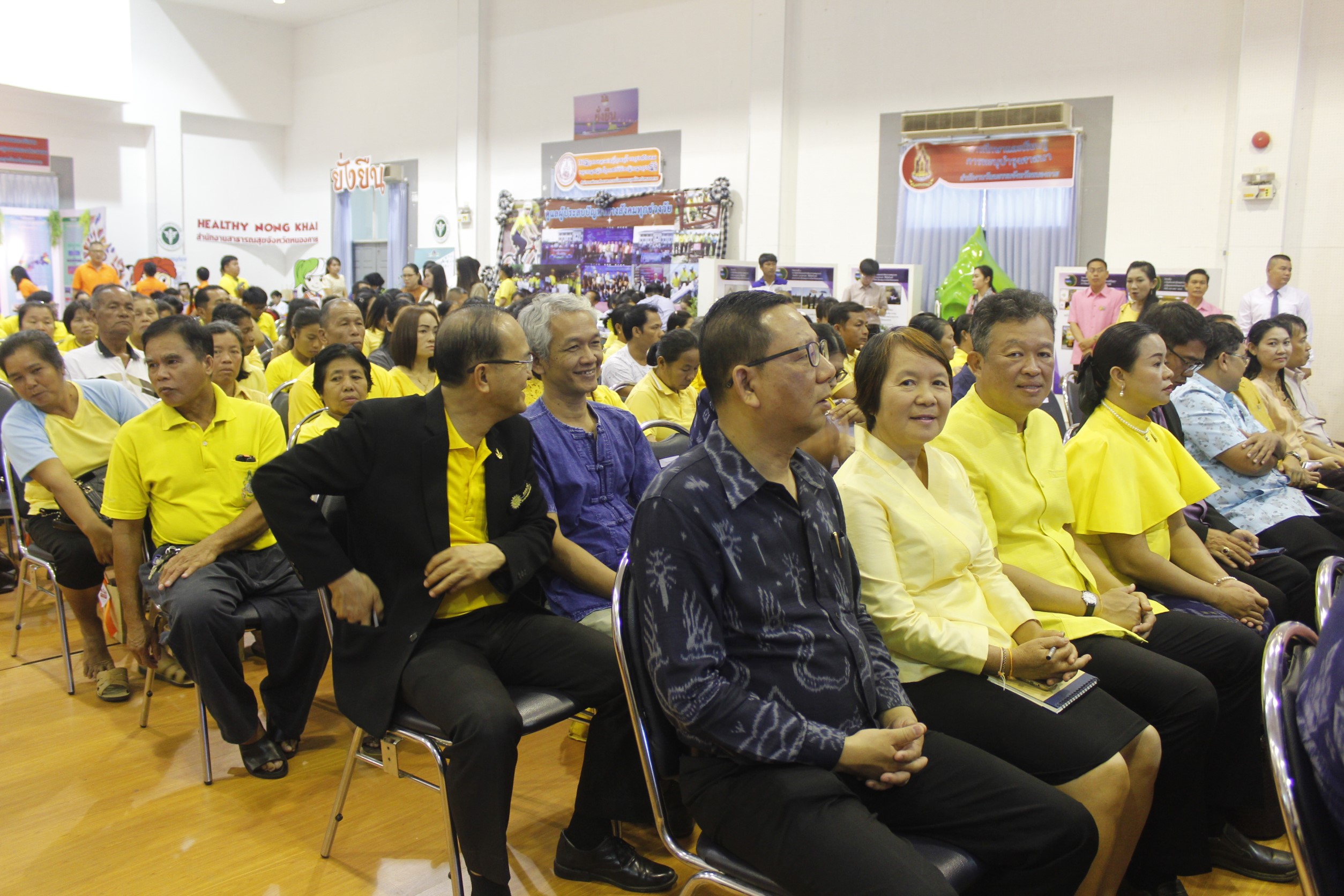 พช.หนองคาย ร่วมกิจกรรมเผยแพร่ประชาสัมพันธ์ผลงานของจังหวัด “มั่นคง มั่งคั่ง ยั่งยืน ปี 2562”