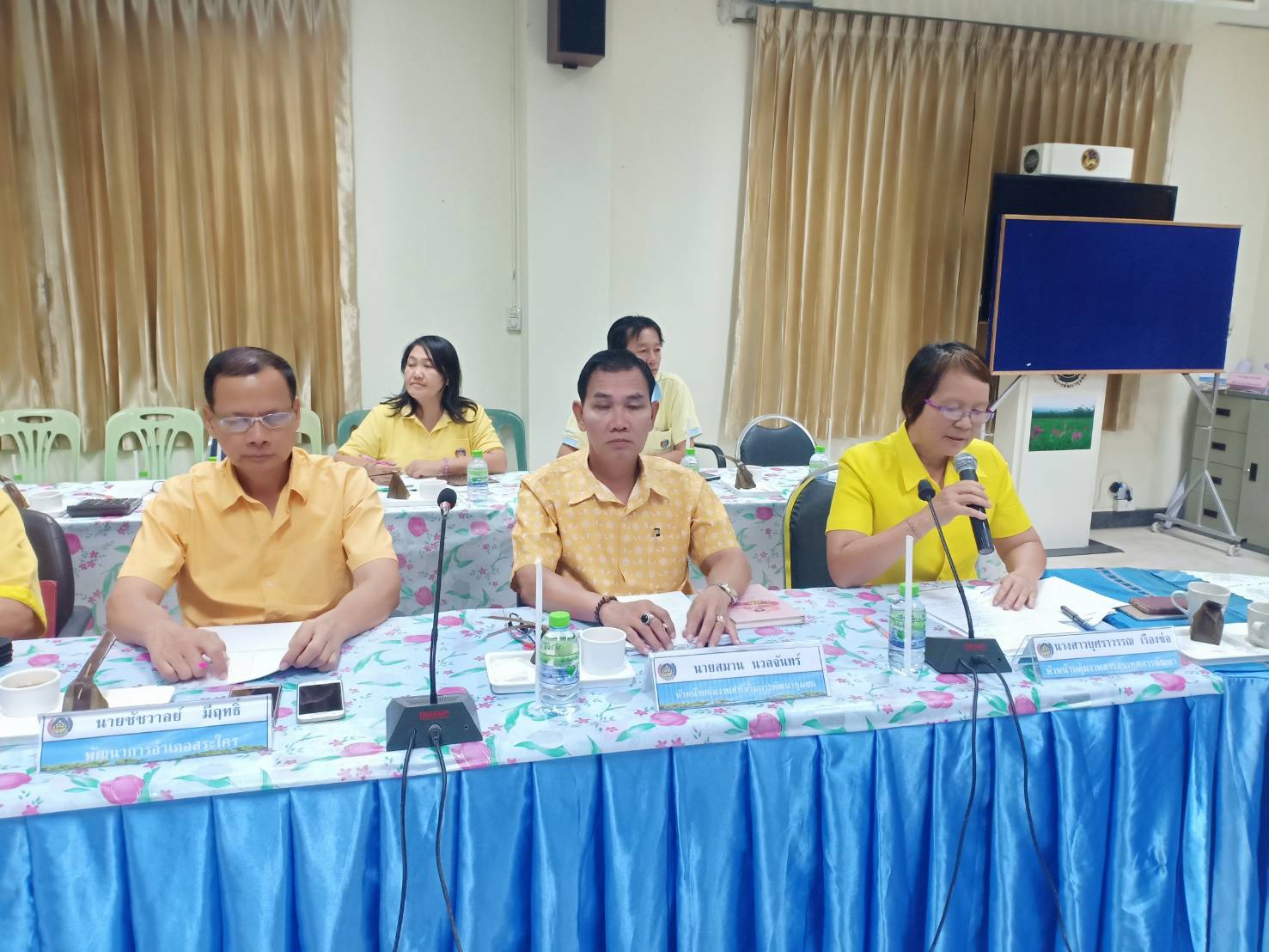 ผู้ว่าฯหนองคาย พร้อมด้วย รองผู้ว่าฯ มอบแนวทางการดำเนินงานการขับเคลื่อนงานพัฒนาชุมชน ประจำปีงบประมาณ พ.ศ.2563