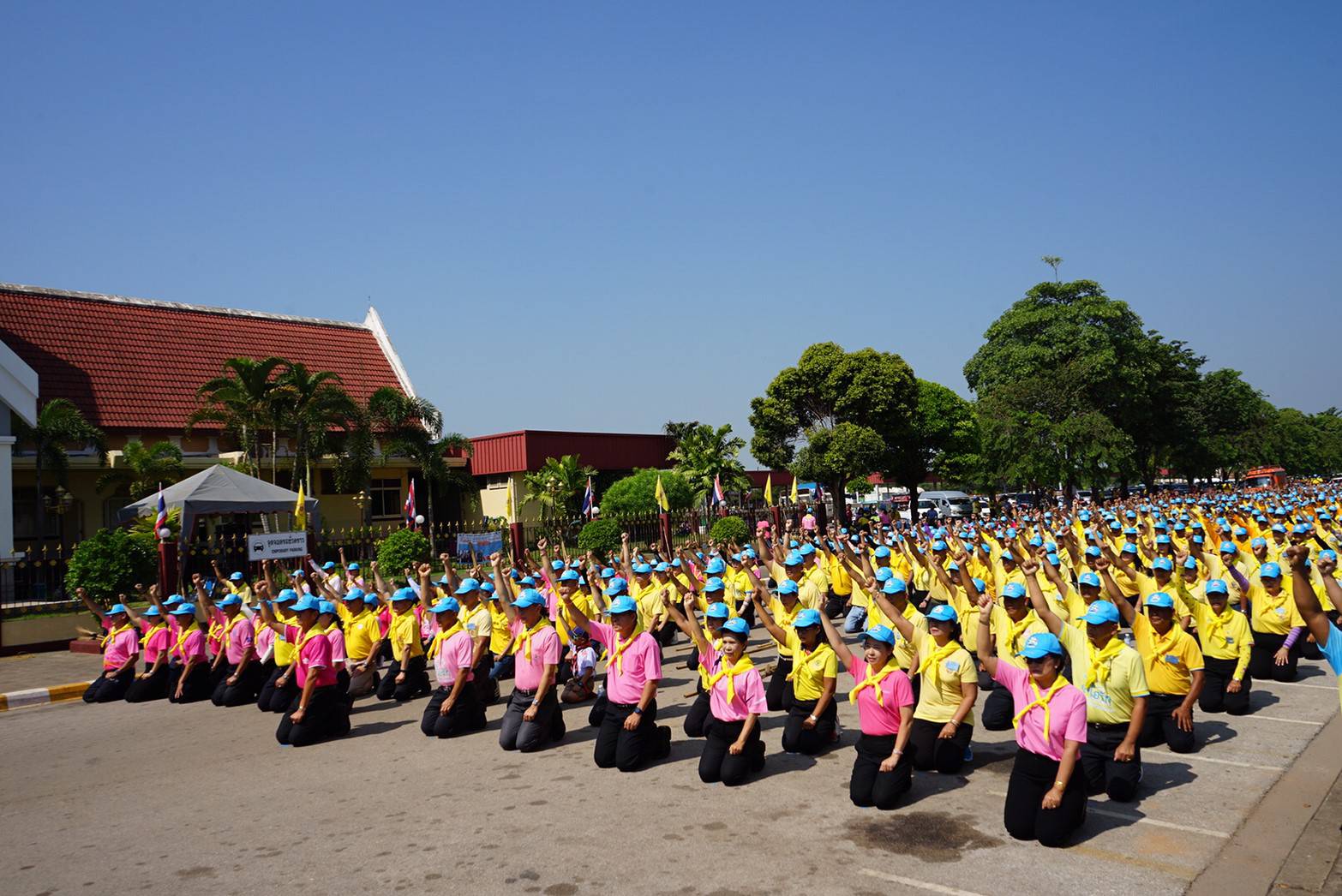 พช.หนองคาย ร่วมกิจกรรมจิตอาสา ถวายเป็นพระราชกุศล เนื่องในวันปิยมหาราช